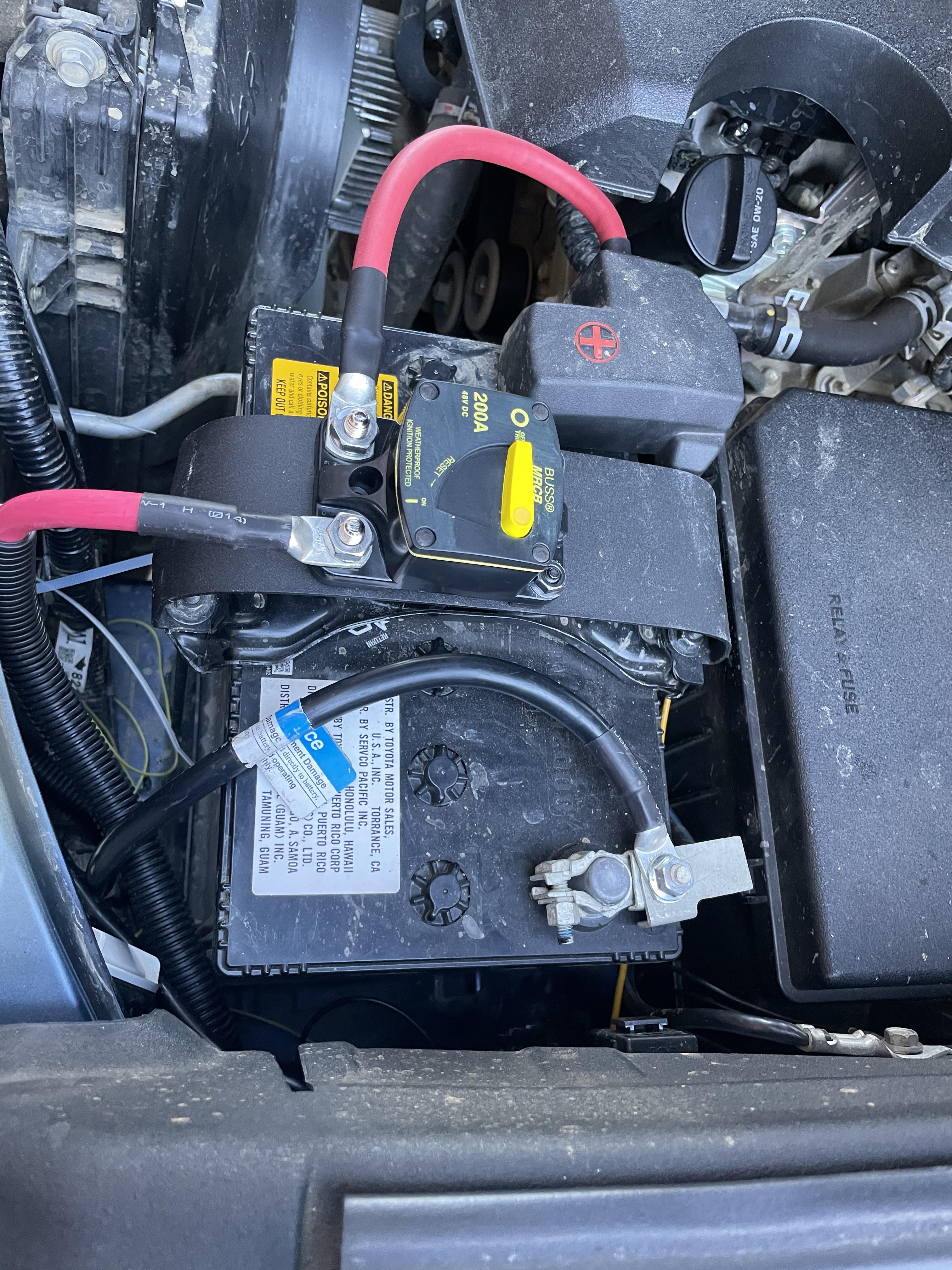 Winch wired with circuit breaker r/4Runner