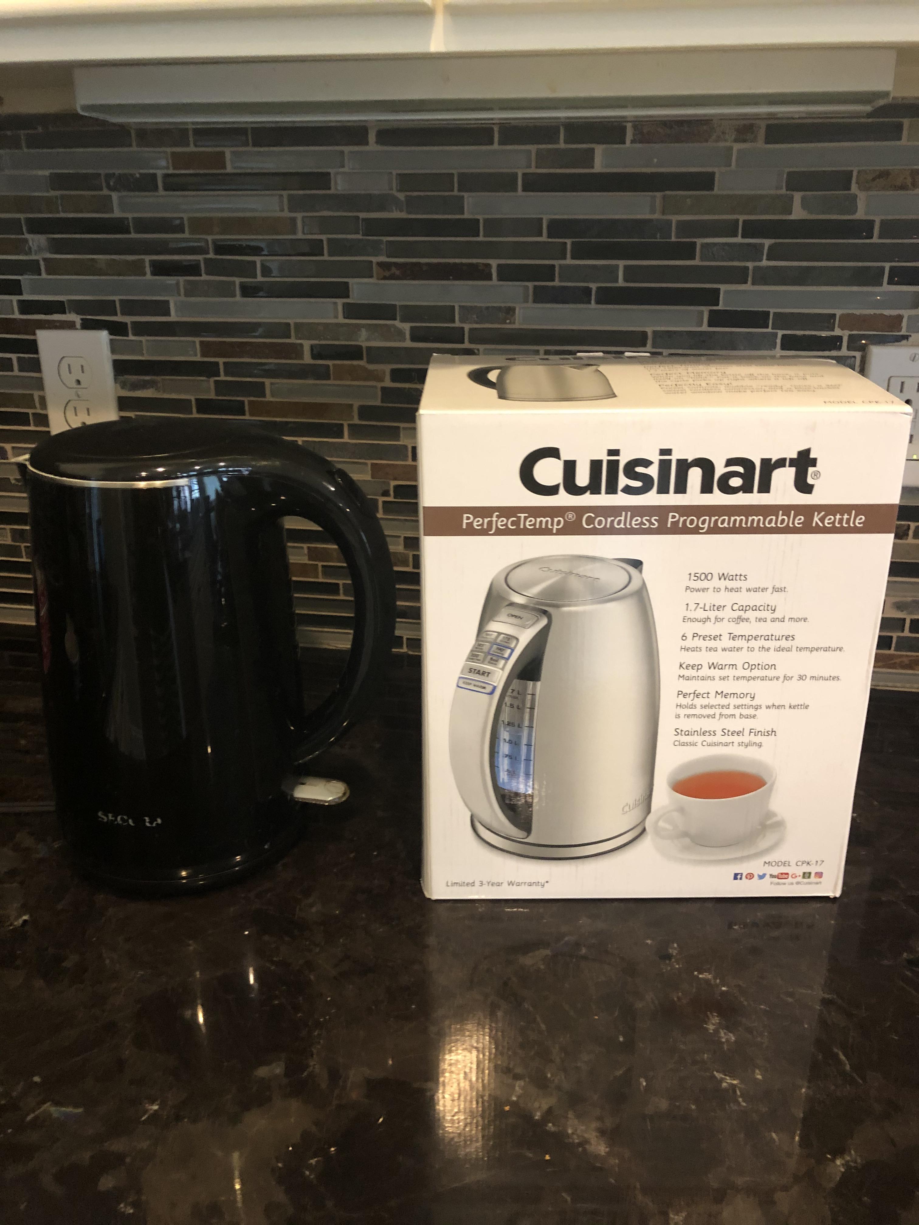 Cuisinart CPK17 PerfecTemp 1.7Liter Stainless Steel Cordless Electric