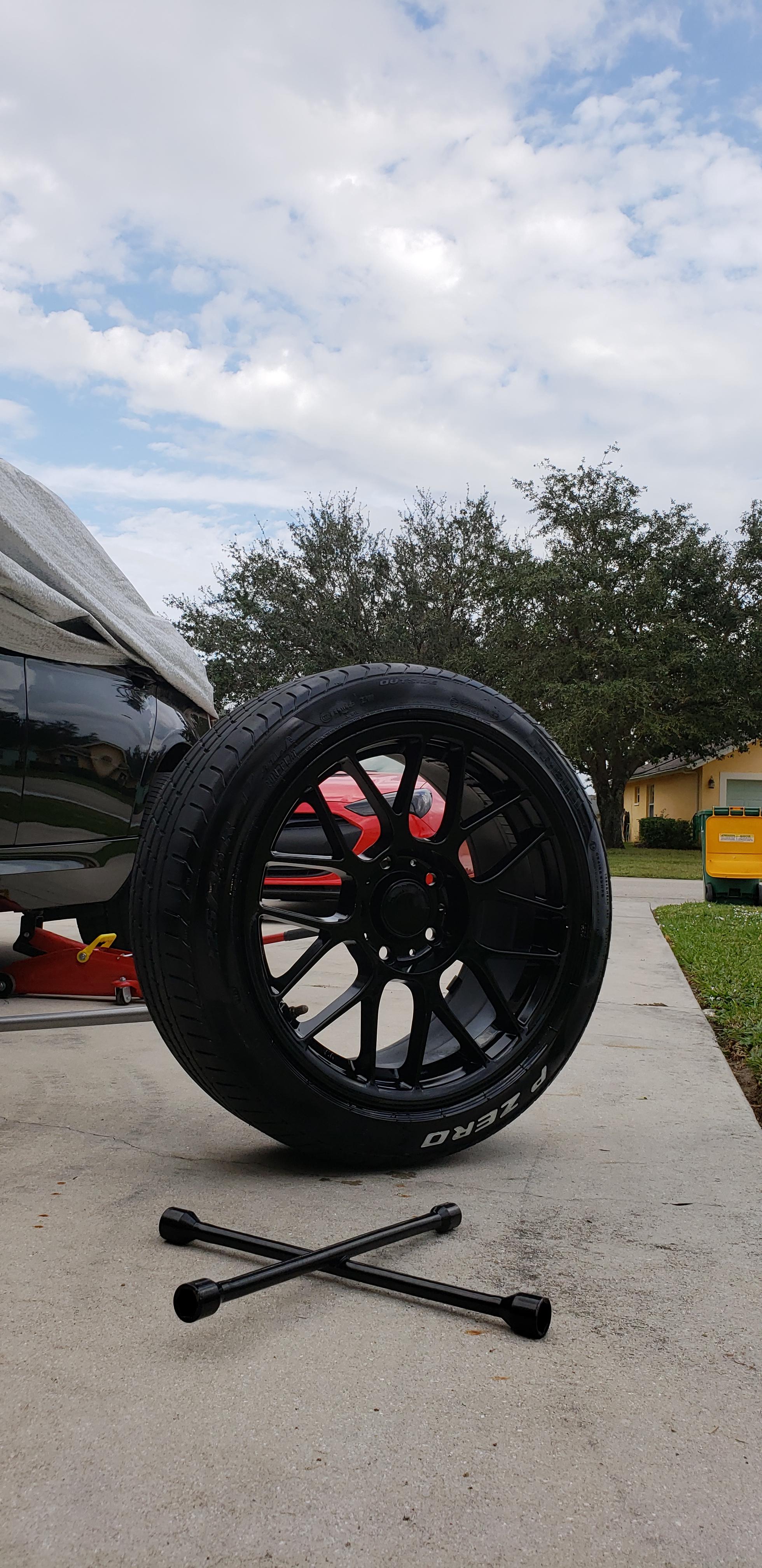 New wheels today, r/E90! Will update with pictures when delivered. r/E90