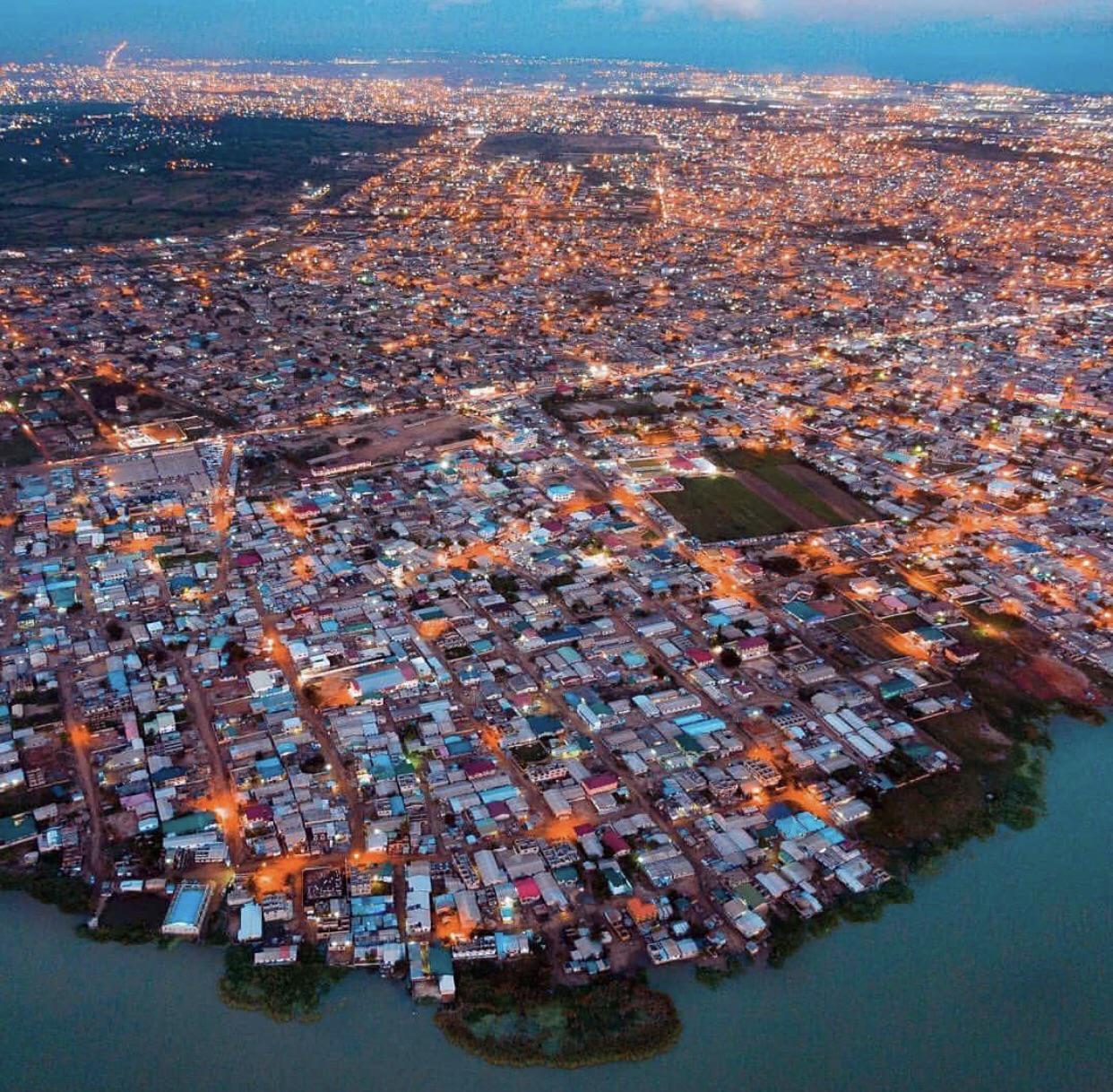 Accra, Ghana 🇬🇭 r/CityPorn