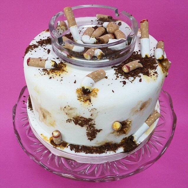 Ashtray birthday cake r/trashy