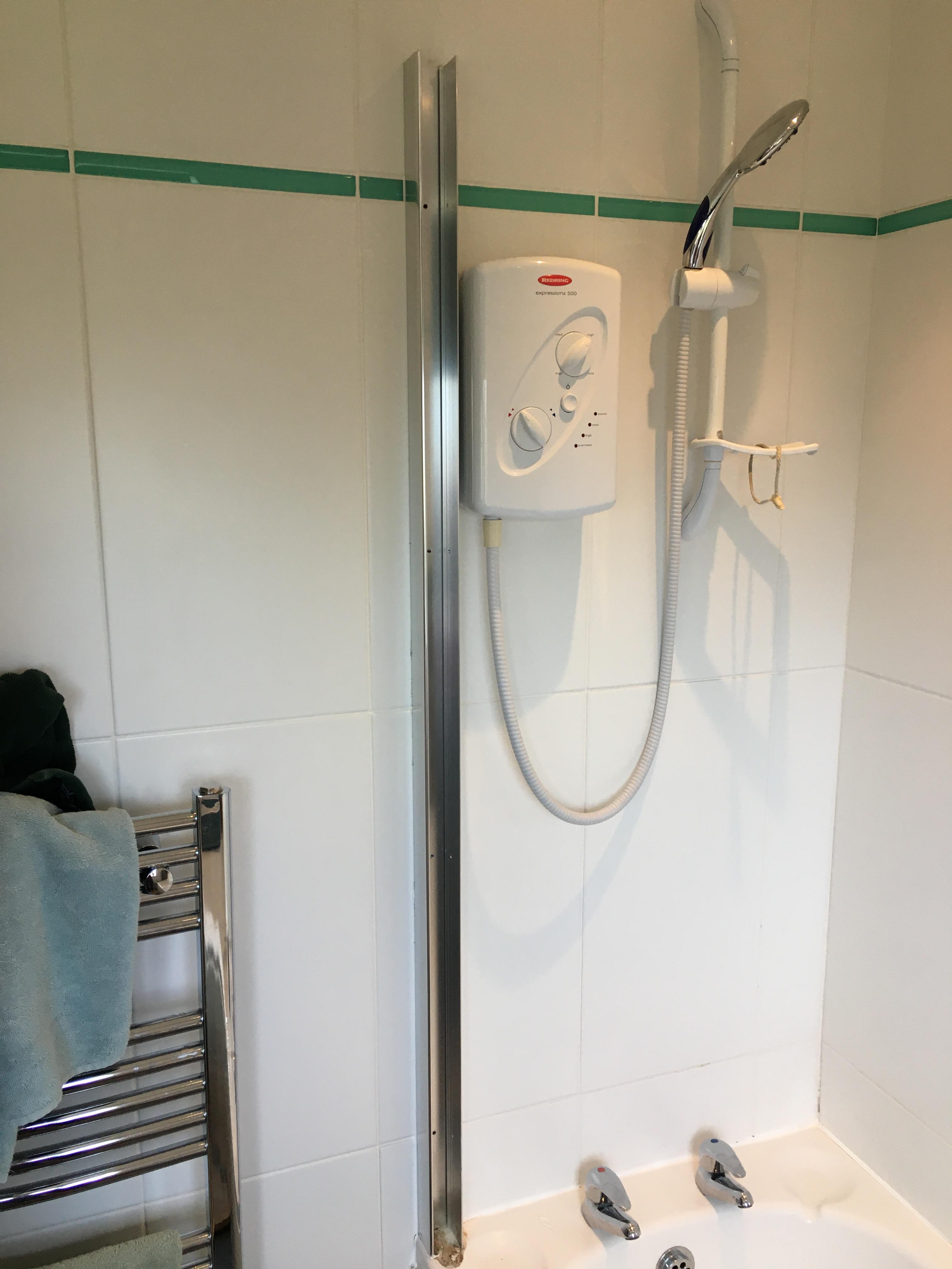 Replacing my shower screen and I’ve noticed the final bracket is glued/sealed to the wall (not