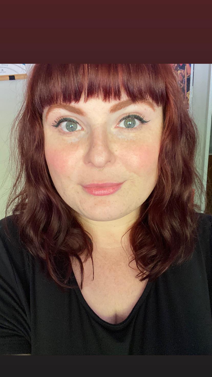 Just love a cat eye...what do you think? 👁 redhead/bbw : DemEyesDoe