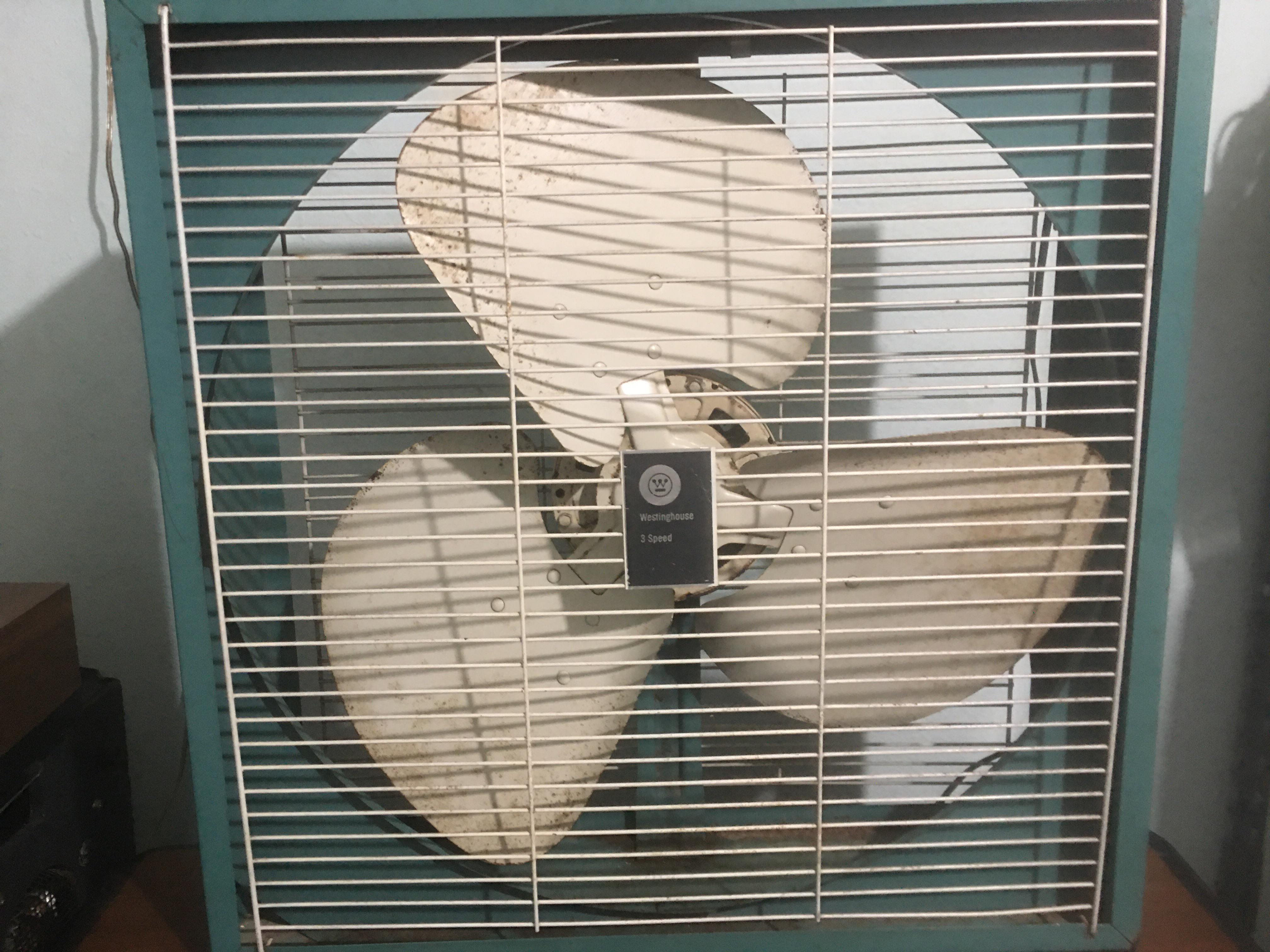 What model of Westinghouse box fan is this! And what decade what it