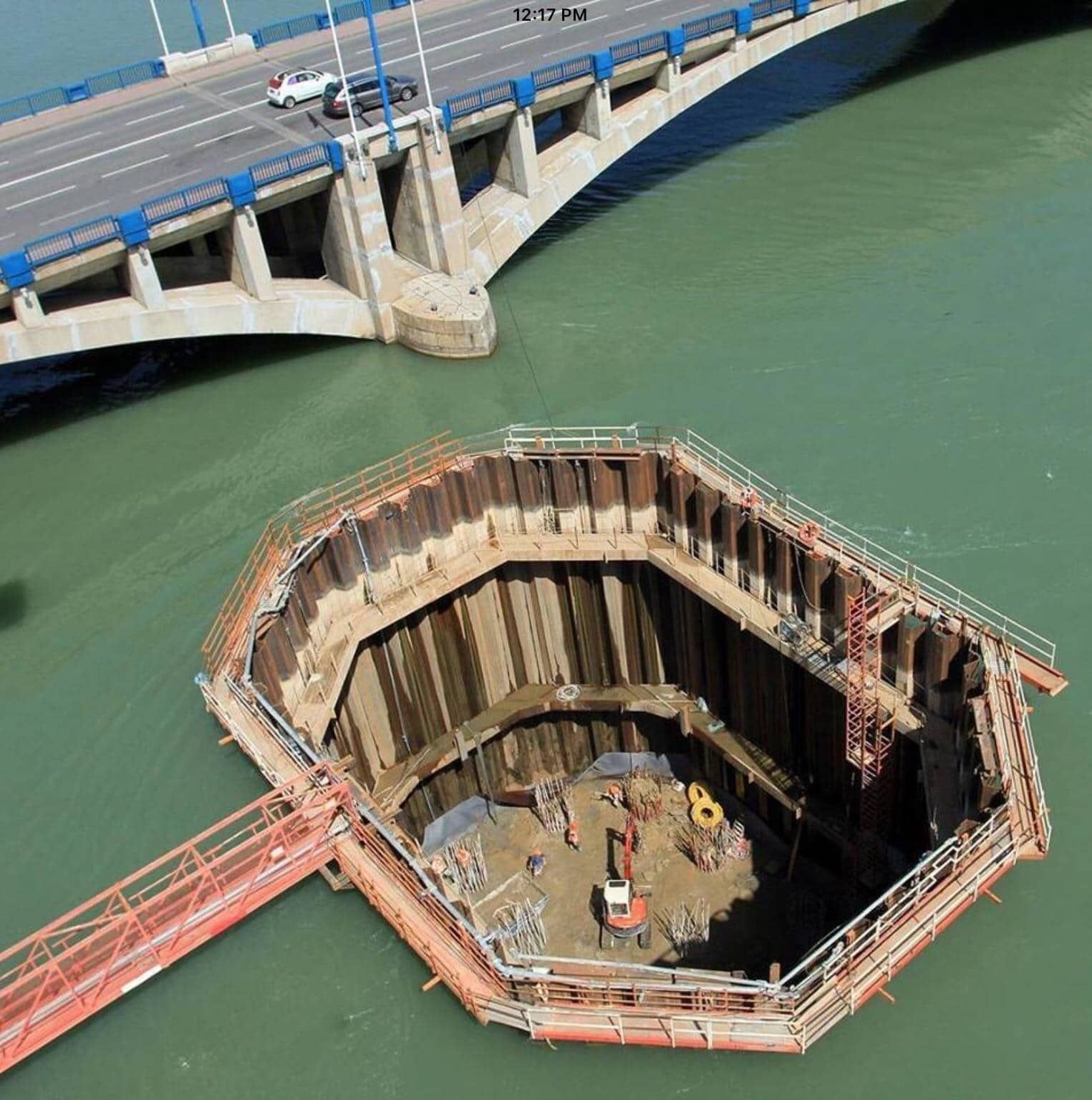cofferdam construction for the RaymondBarre Bridge in Lyon, France [1525x1536] r