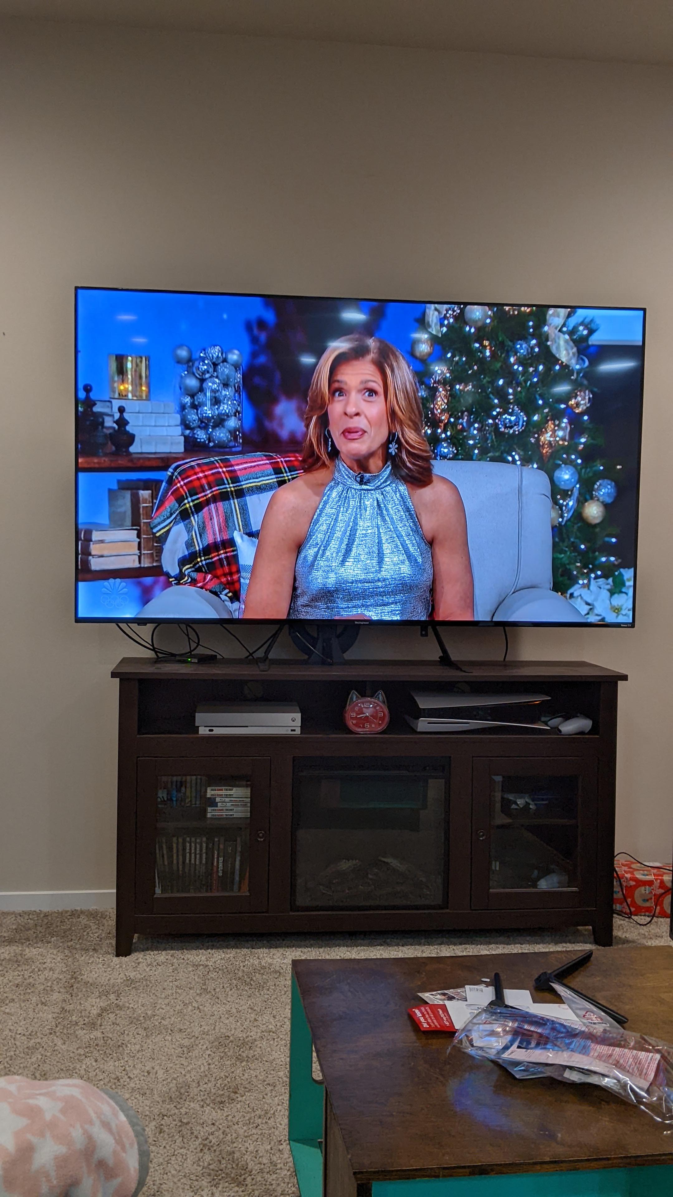 I want to mount it on the wall. Is my TV too high? r/TVTooHigh