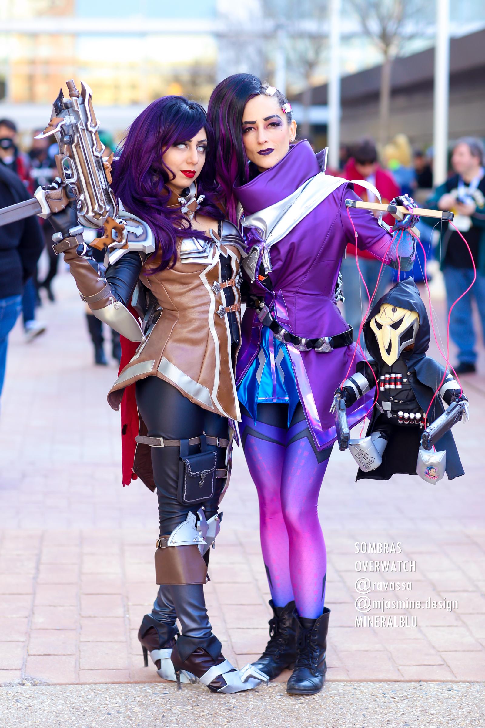 Carolina Ravassa (Sombra's VA) cosplaying her character from Overwatch