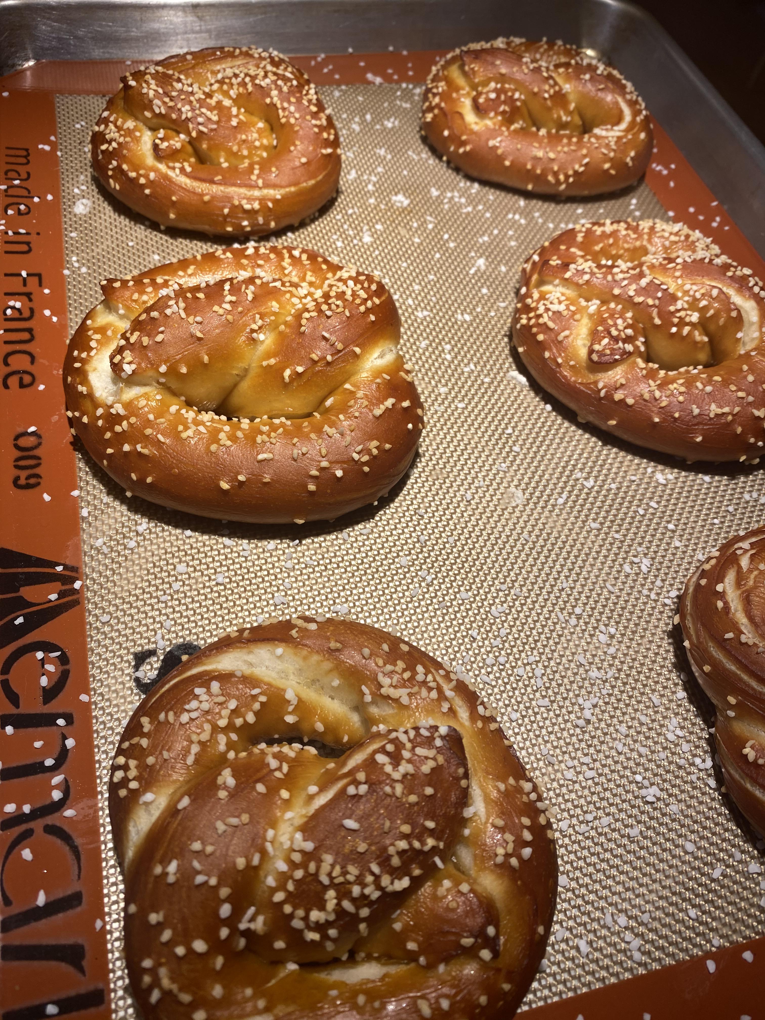 Homemade pretzels using lye 😁 r/Baking