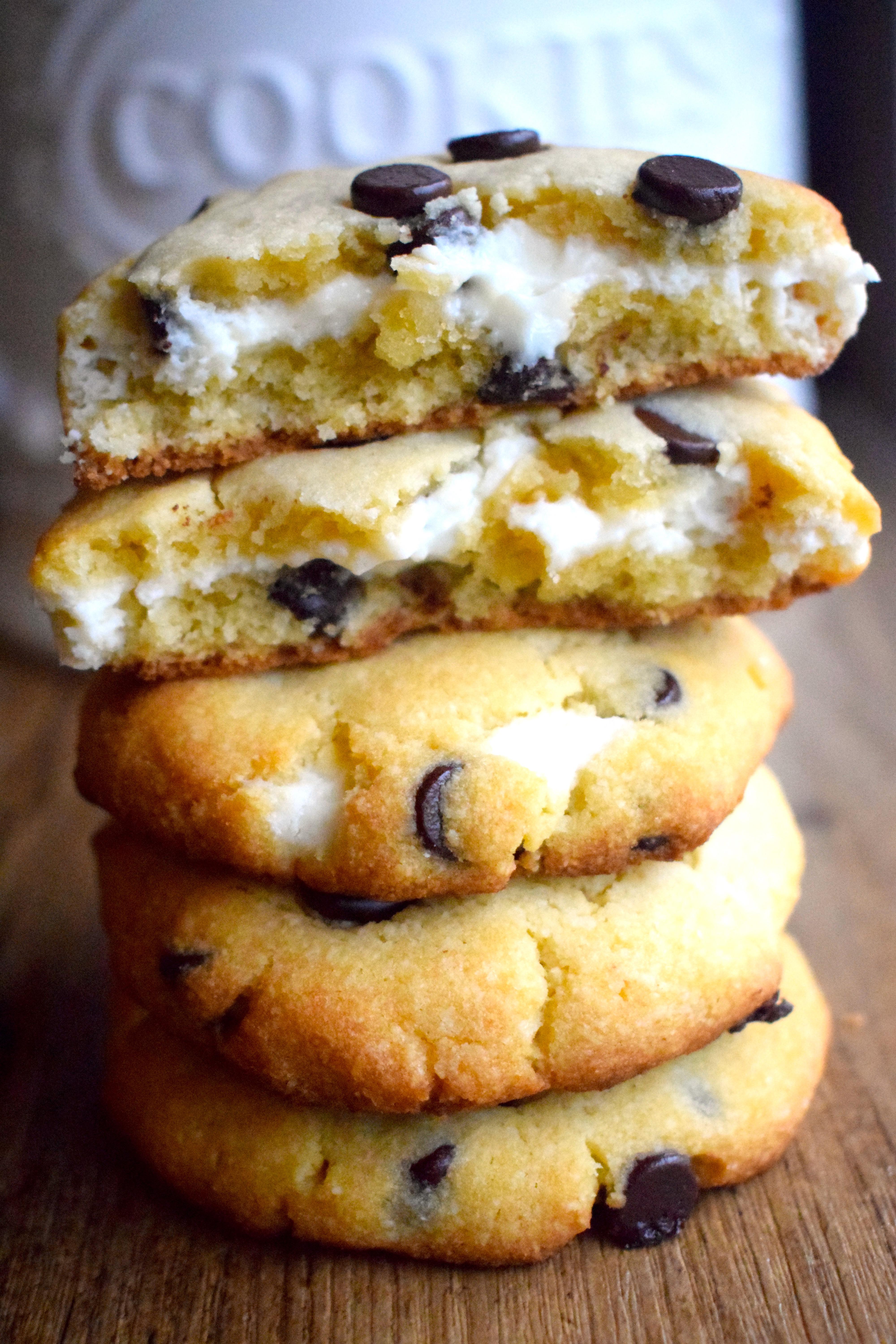 Keto Cheesecake Stuffed Chocolate Chip Cookies r/ketorecipes