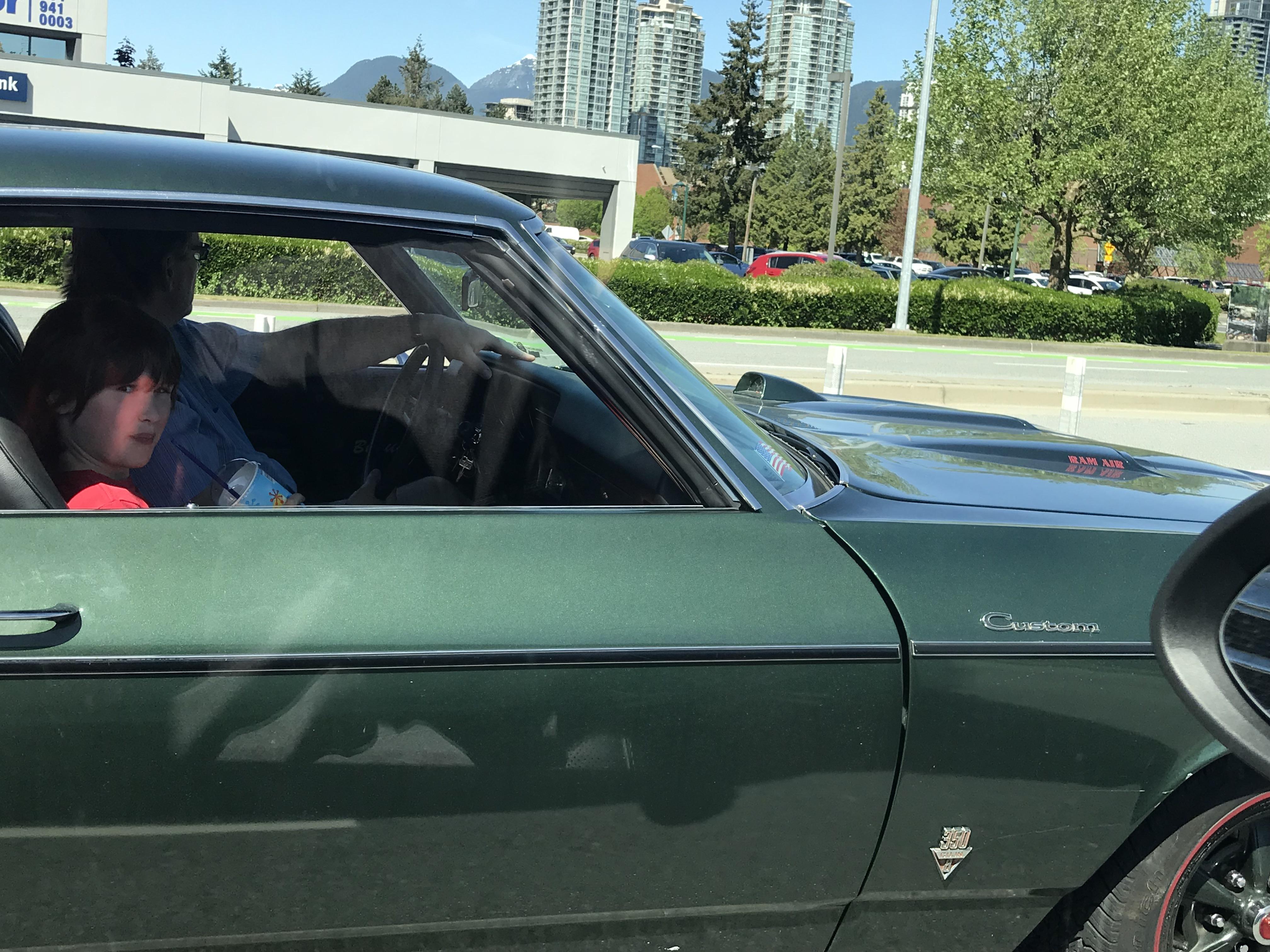 This oldie has a speedo on the hood.. a retro HUD : r/mildlyinteresting