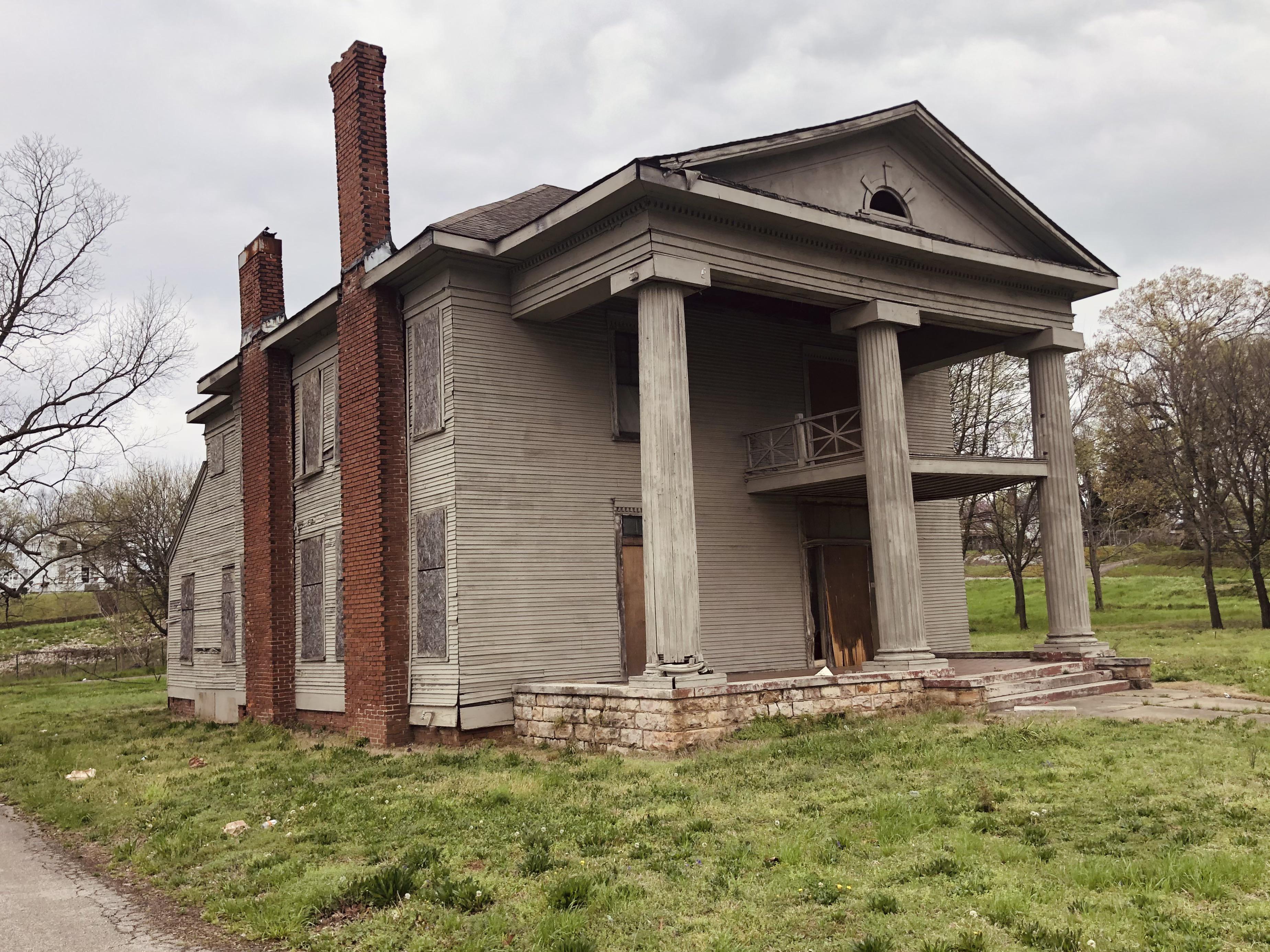 Norwood neighborhood in Birmingham, AL r/AbandonedPorn