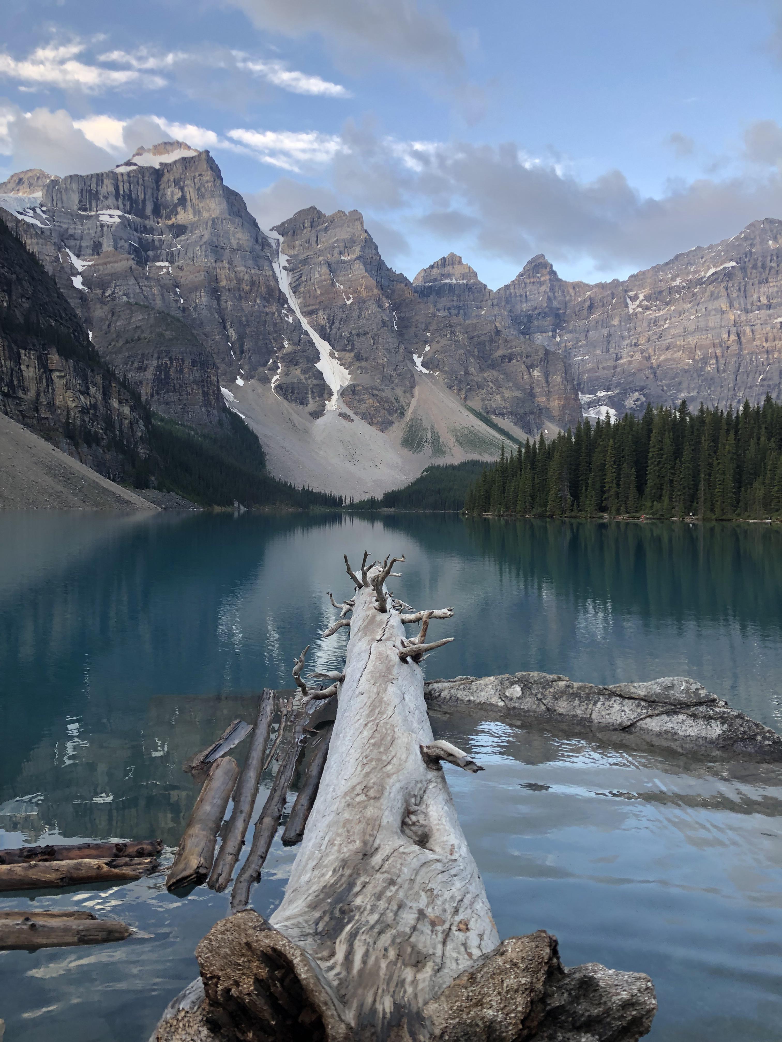It was my turn to visit Lake Moraine in Reddit National Park (Banff NP