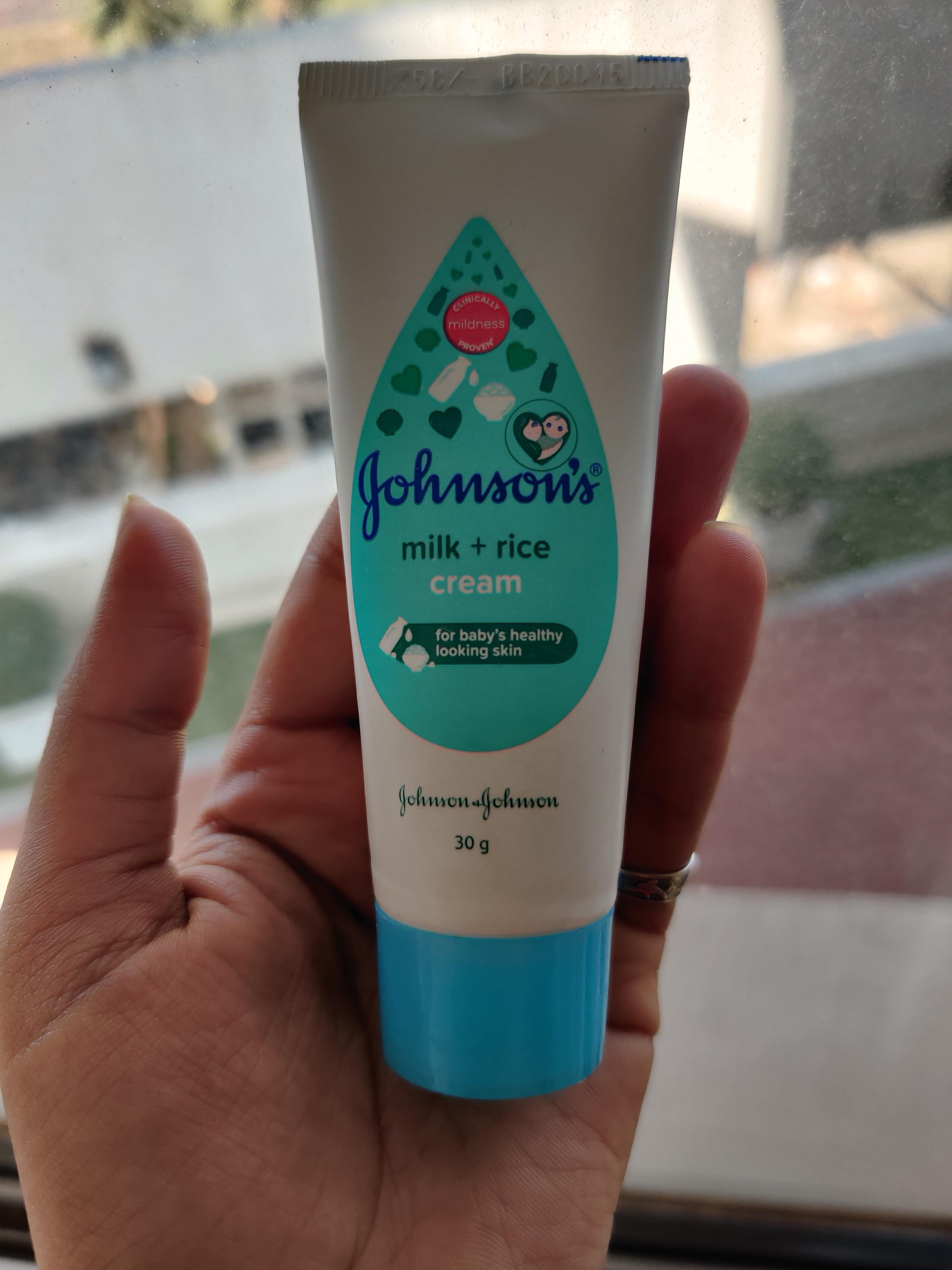 Johnson's Milk + Rice cream Accidentally discovering a gem for oily