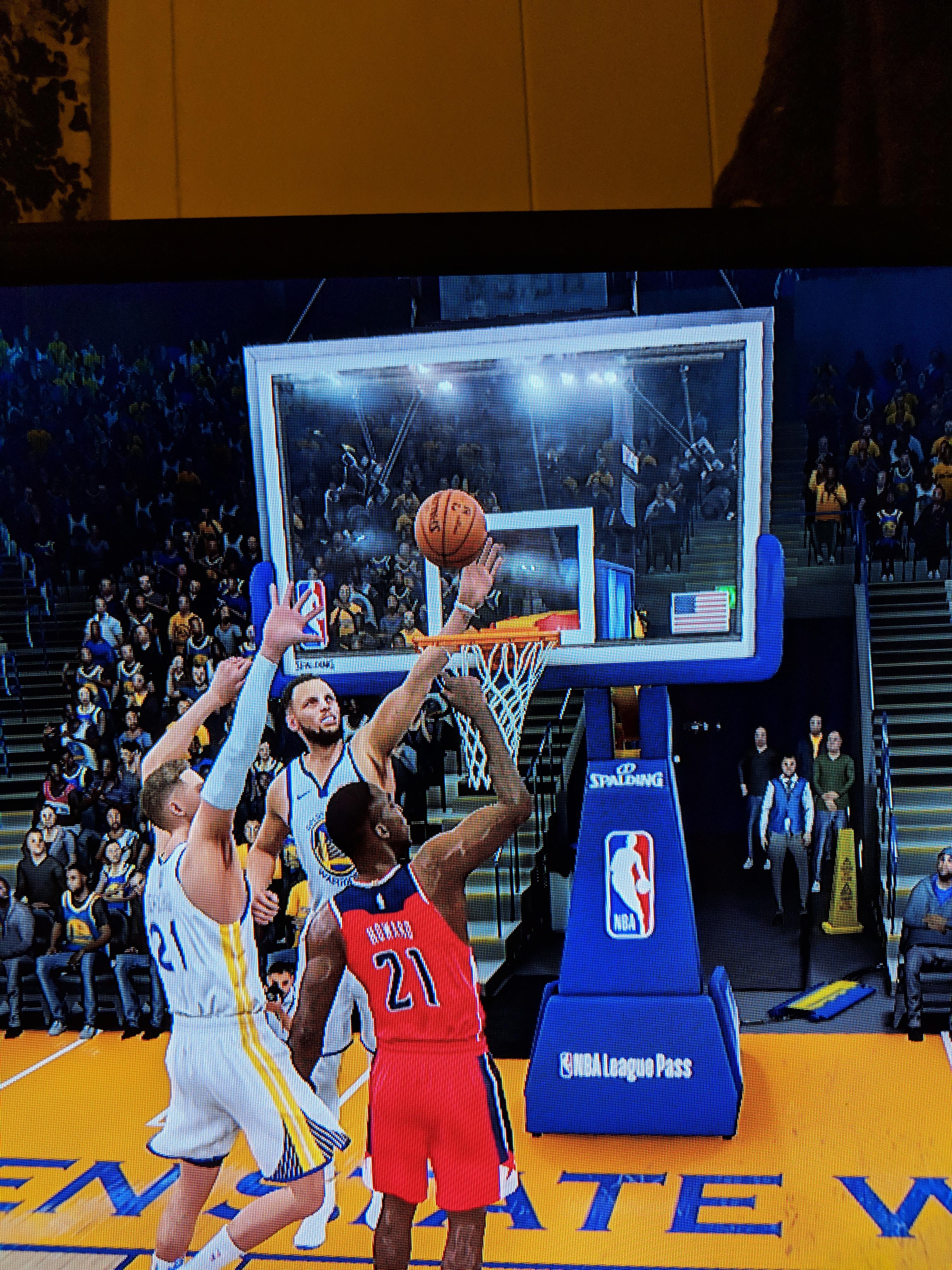 Steph Curry a rim protector now... explain this EA r/NBAlive