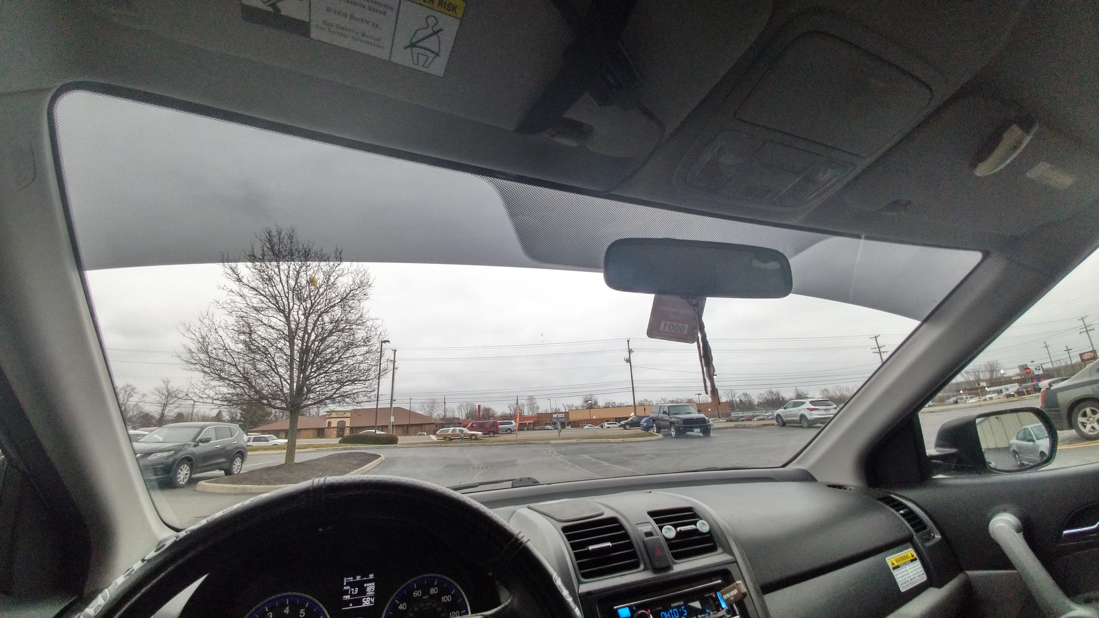 Got some visor tint today, love how it turned out r/crv