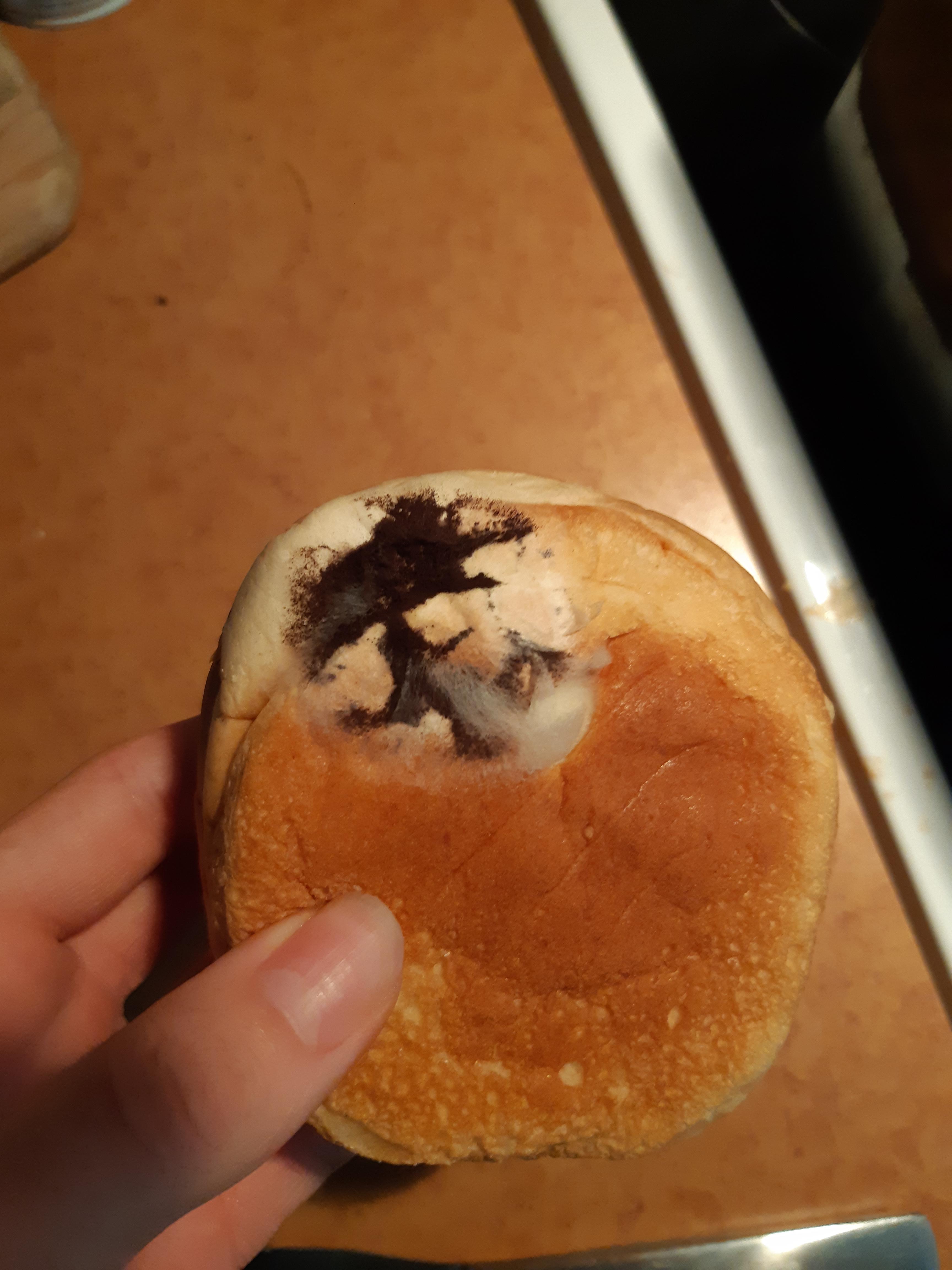 Very delicious black mold hamburger buns bought yesterday. r/walmart