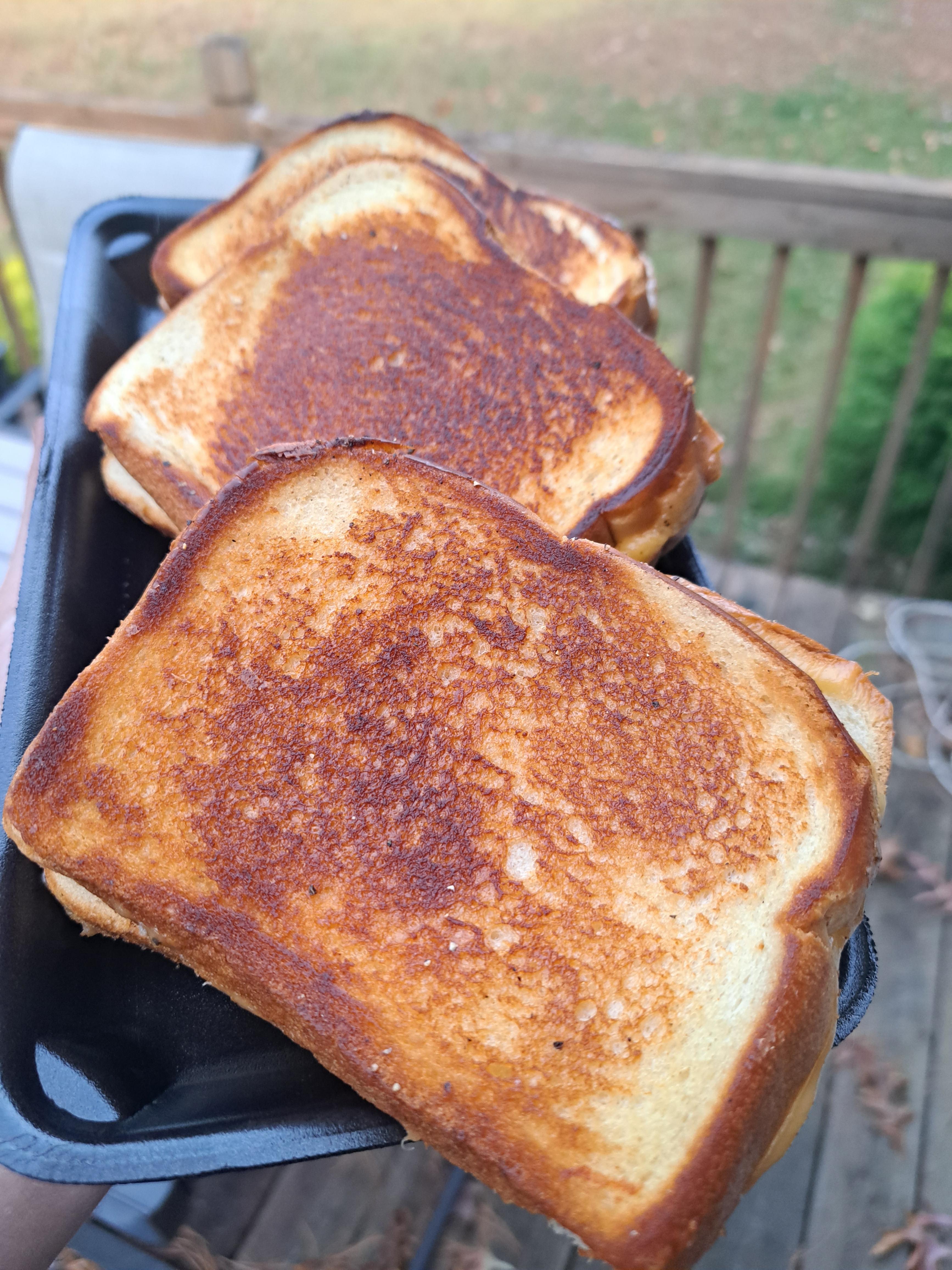 No frills grilled cheese r/FoodPorn
