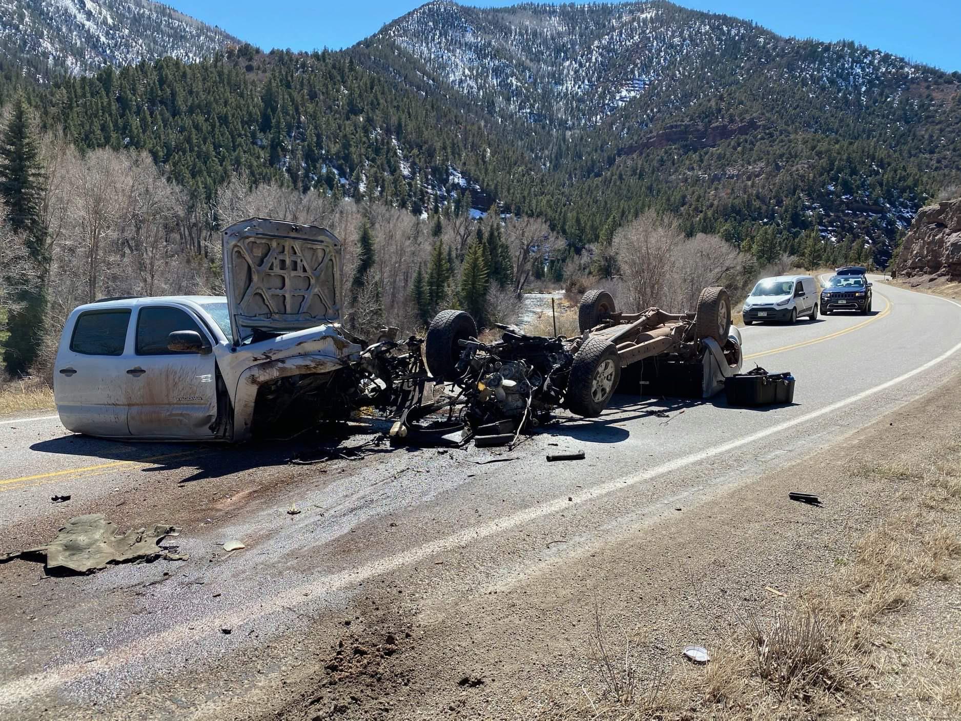 Single vehicle collision in CO r/carcrash