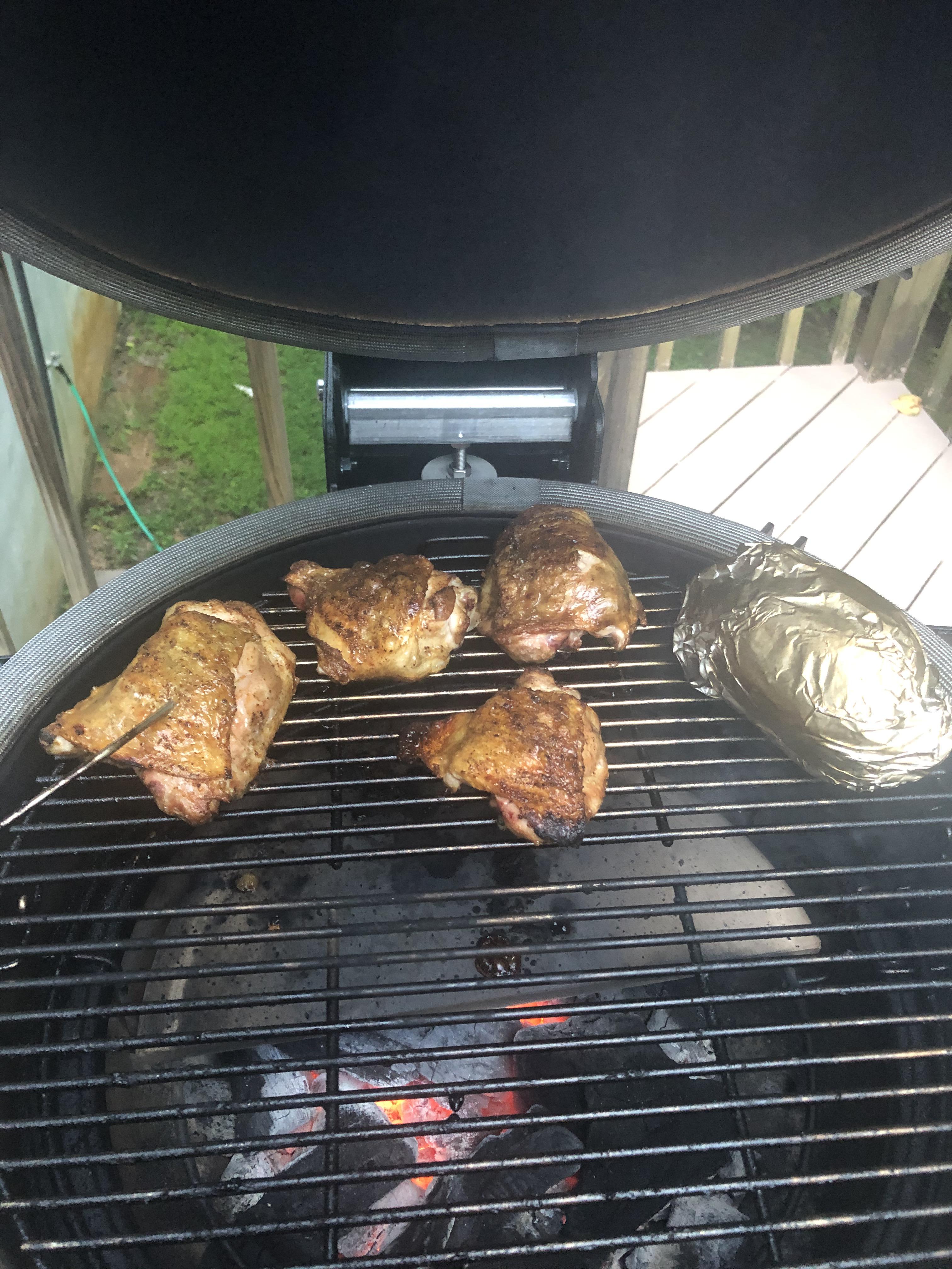 Chicken thighs r/KamadoJoe