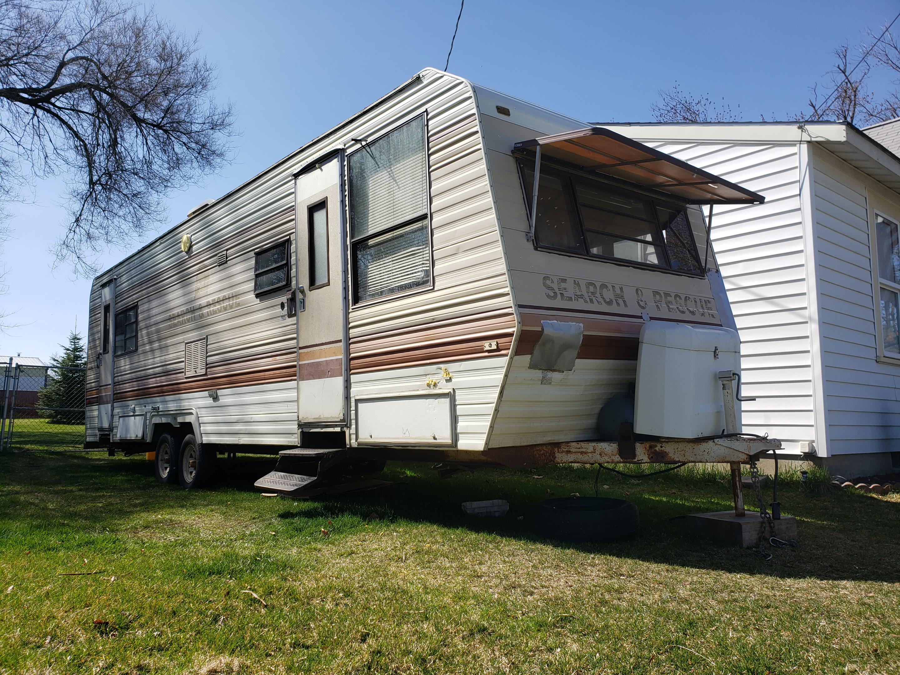 1987 Fleetwood Yukon Wilderness 31Z r/traveltrailers
