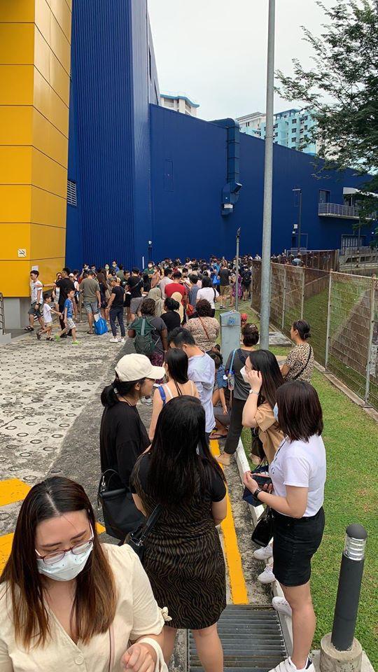PreCircuit Breaker shopping queue at IKEA r/singapore