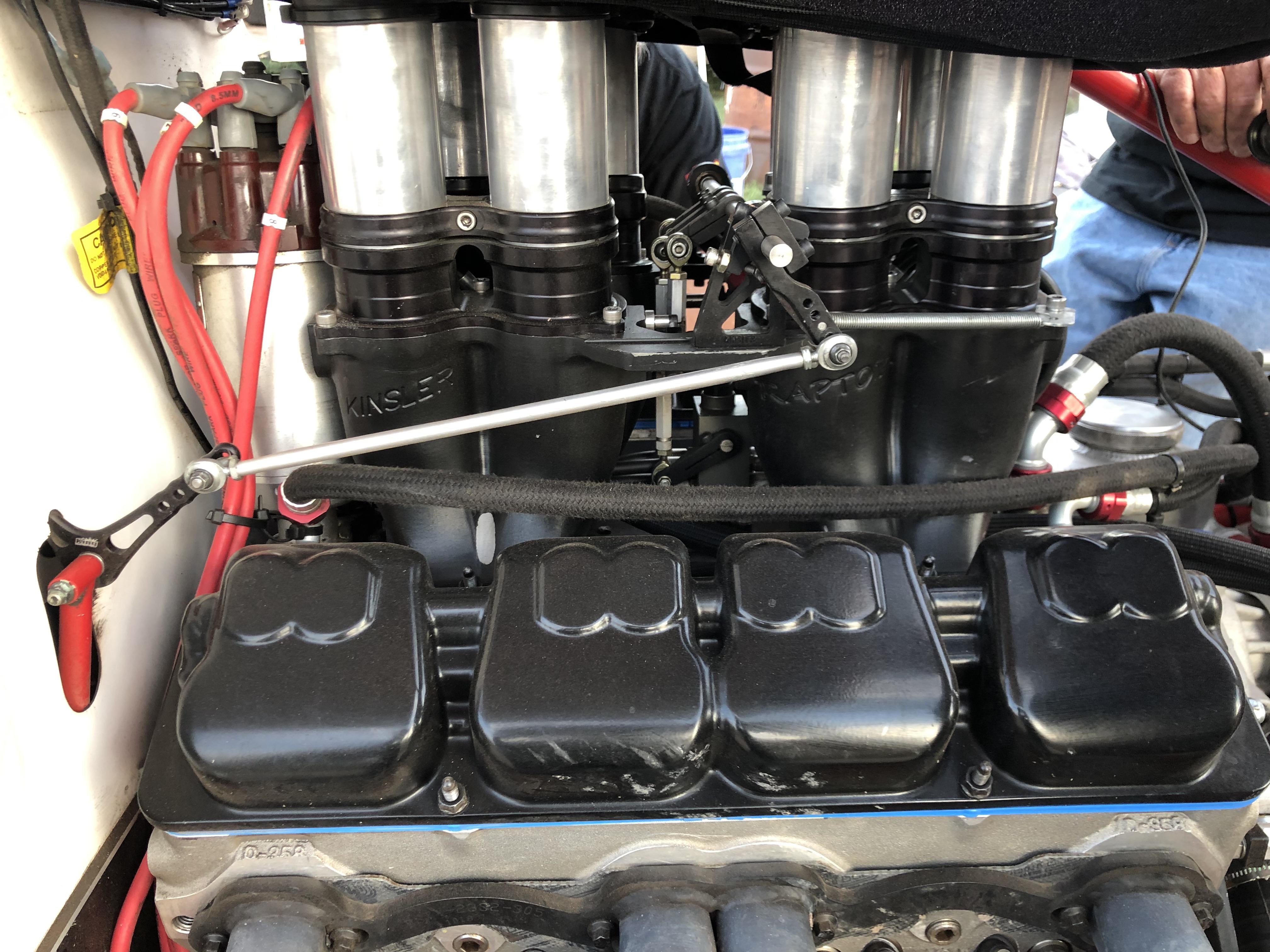 Kinsler fuel injection and molded valve covers on our 305ci sprint car