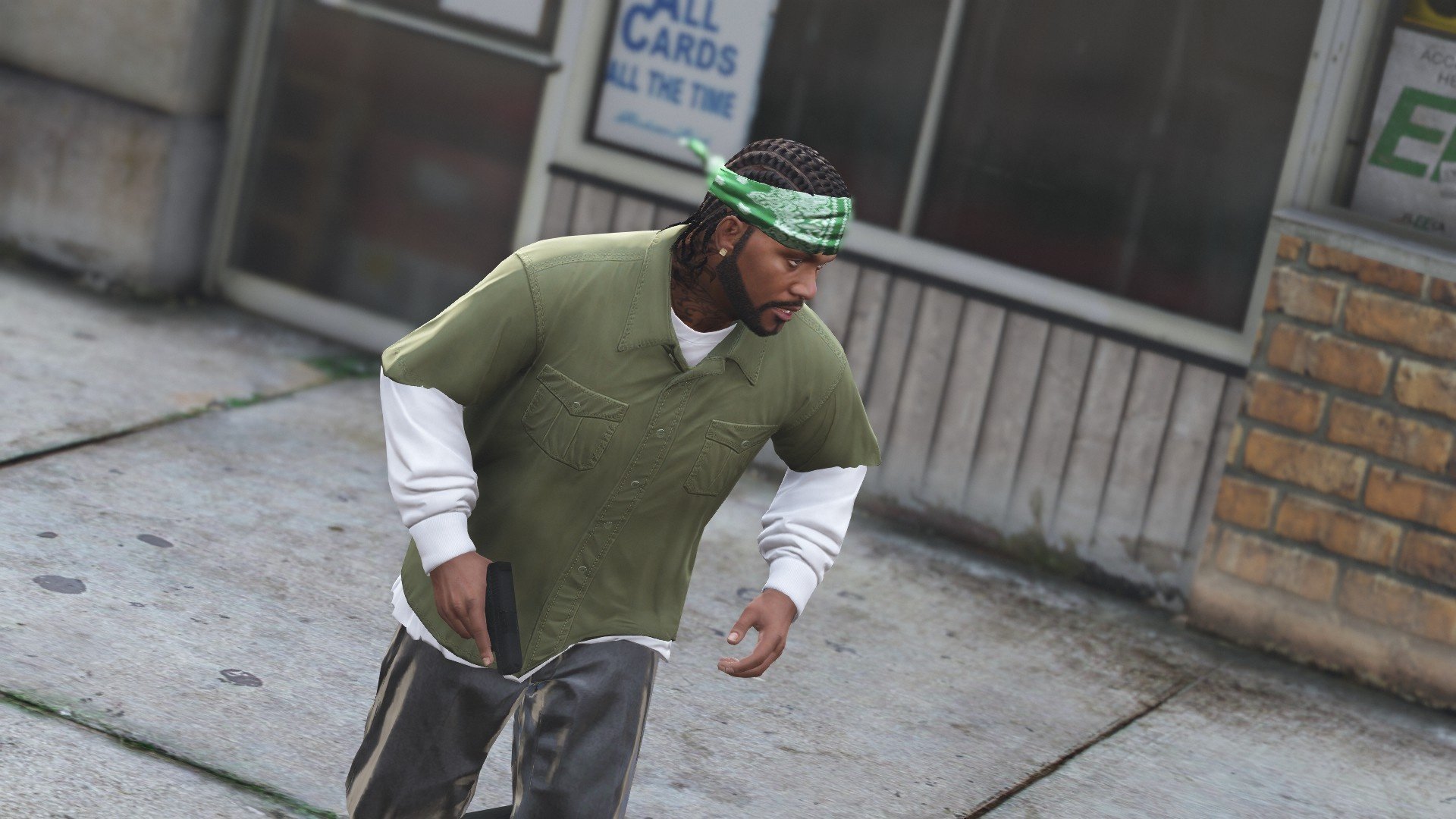 R* when this kind of bandanas?