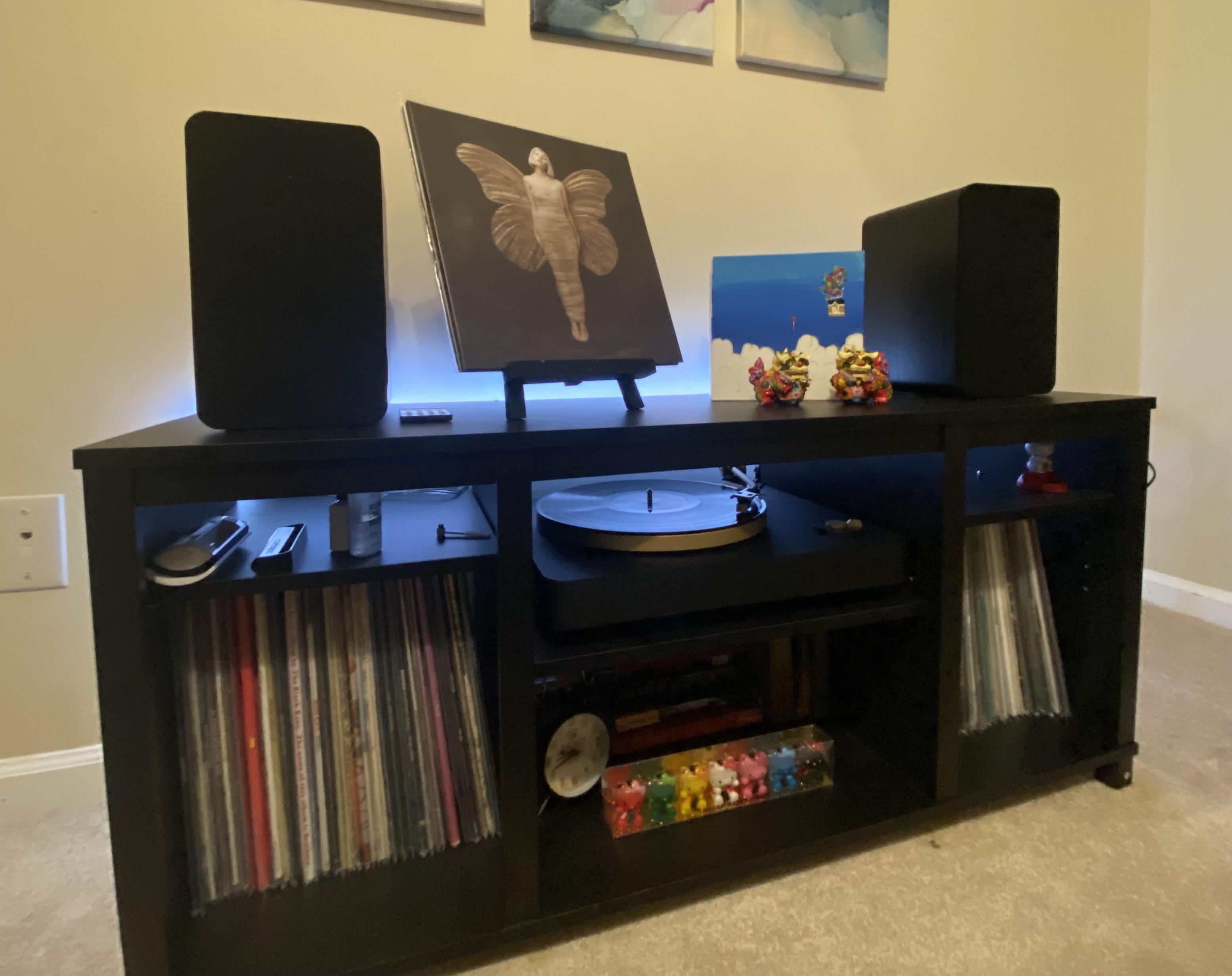I’m new to collecting vinyl records and this is my set up so far... r