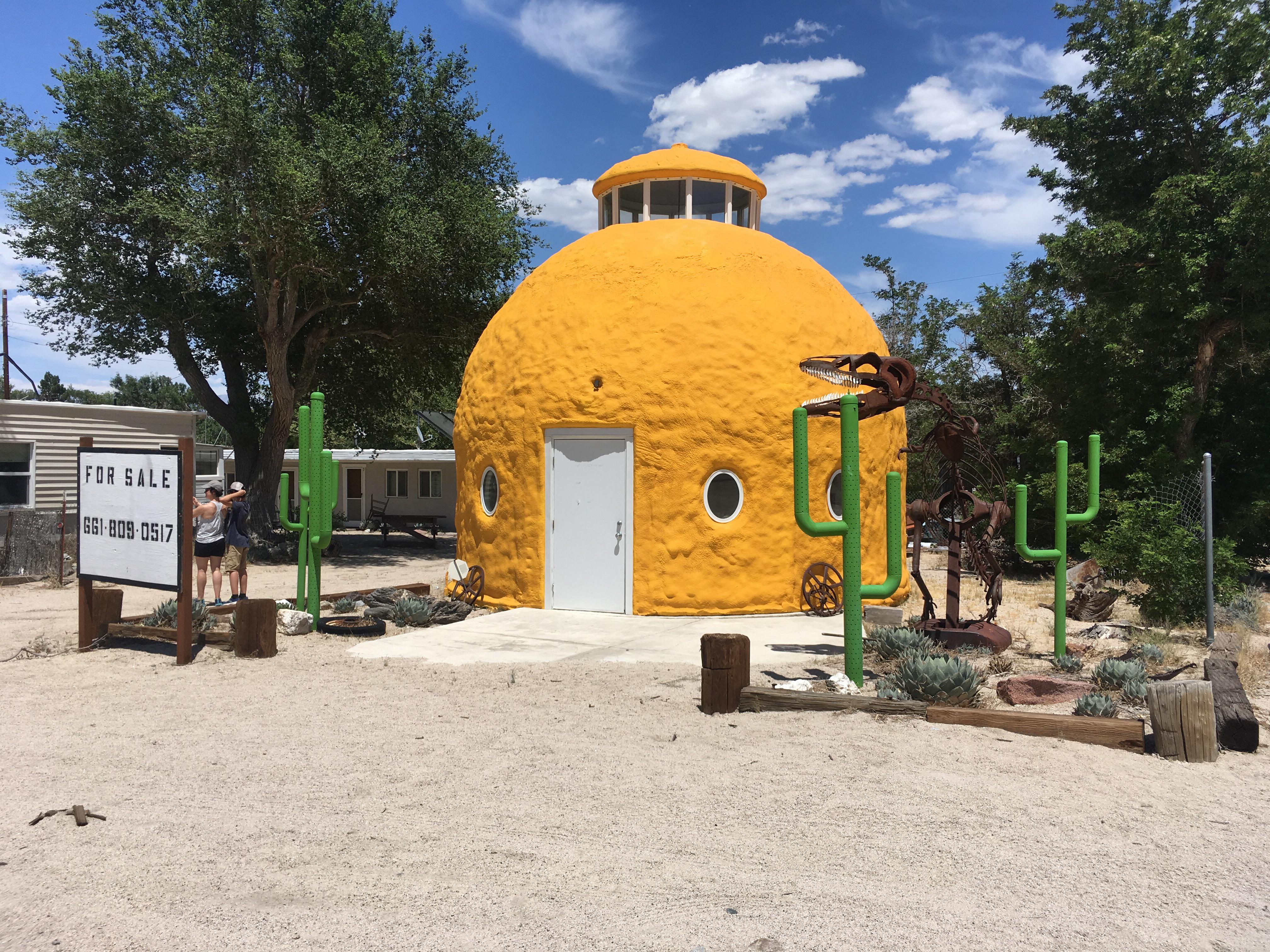 The Lemon House off US395 in eastern California (one of many weird