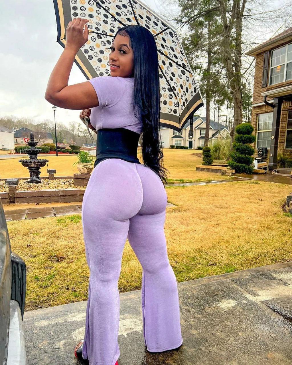 DM me for Shamayneg OnlyFans pack 📲📲 : OnlyFansPromotions