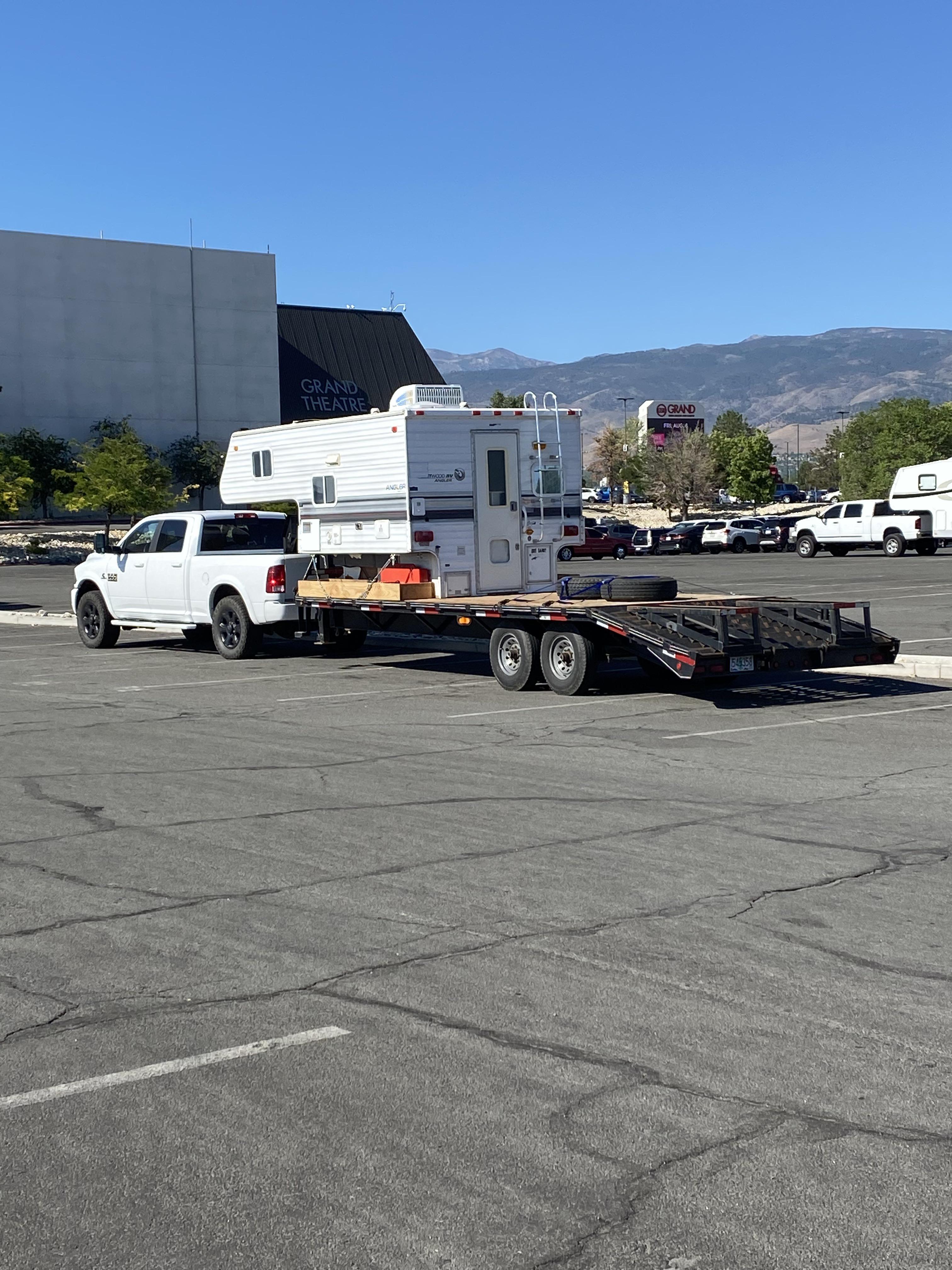 Custom Toy Hauler spotted in Reno r/redneckengineering