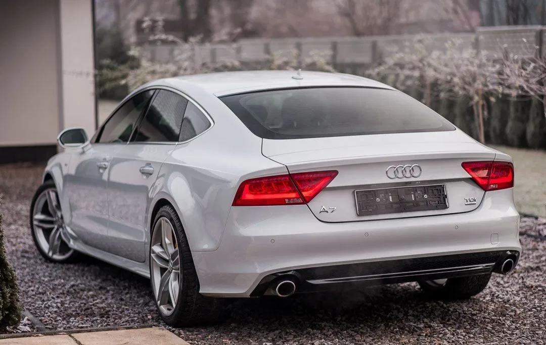 Still remained one of the most beautiful Audis ever in my opinion r/Audi