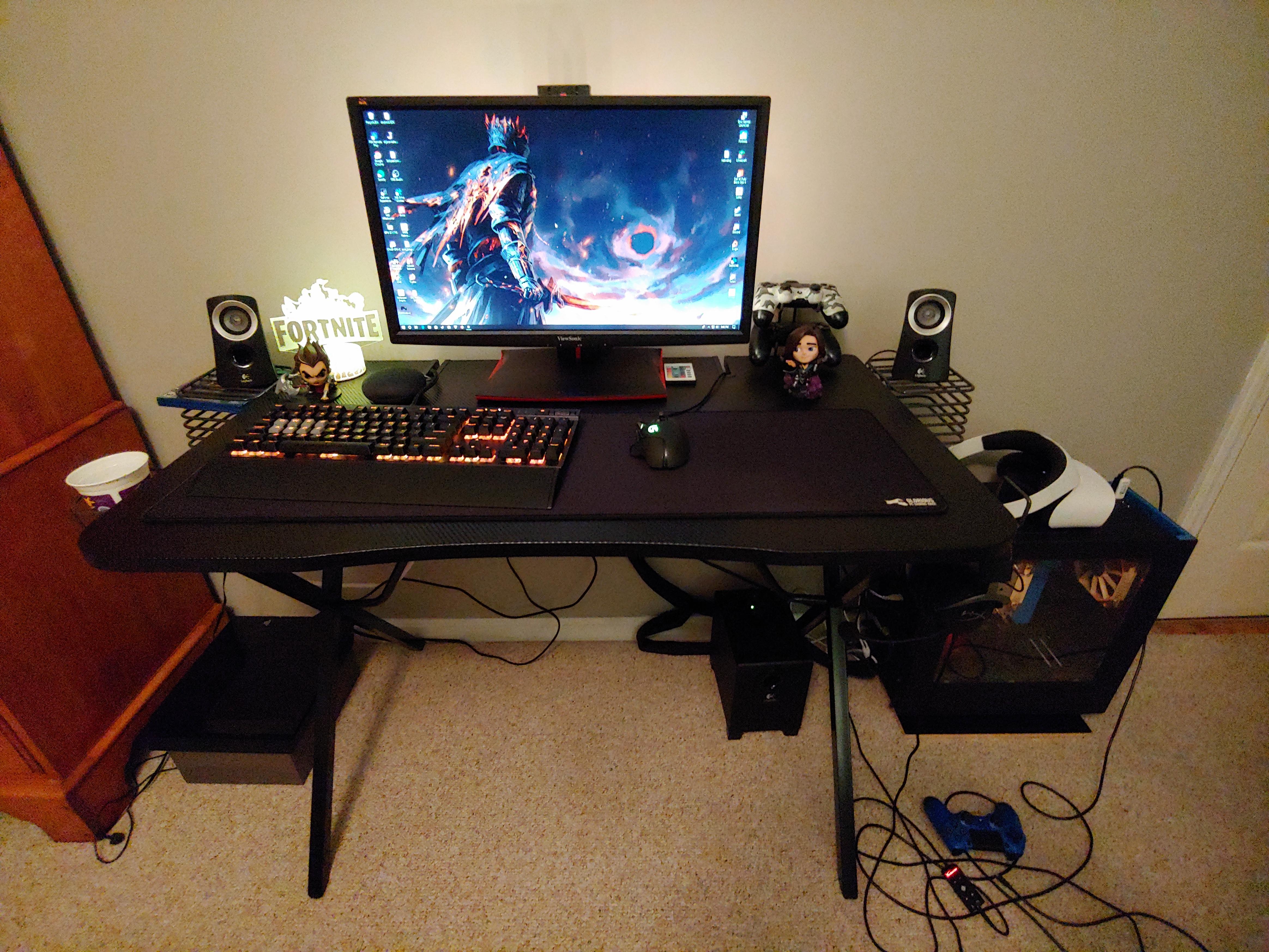 Second monitor coming soon! r/battlestations