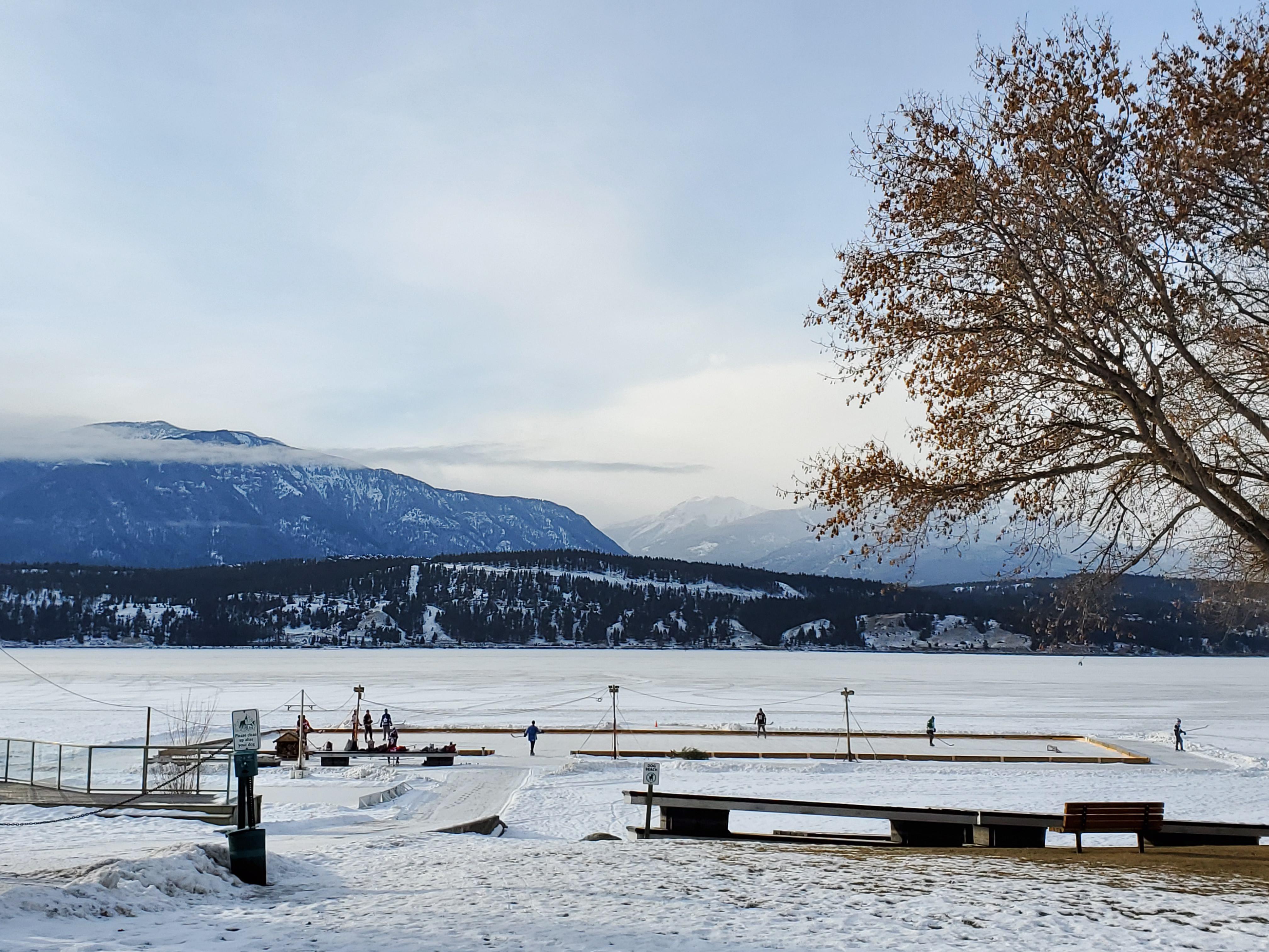 Pretty much the most Canadian picture of the day. Lake