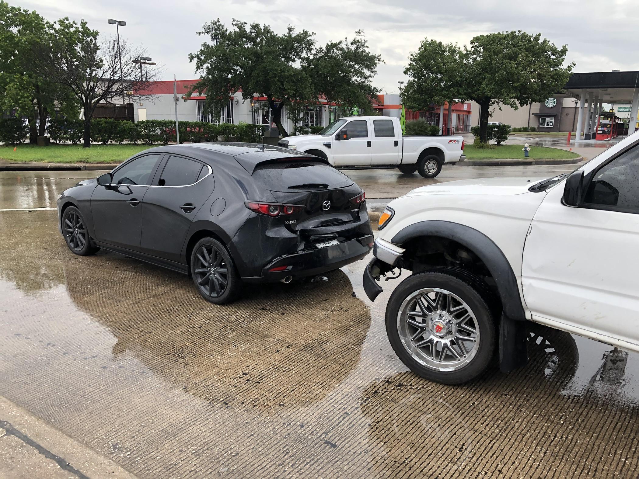 Manual Transmission Problems: Driver behind me thought I was moving