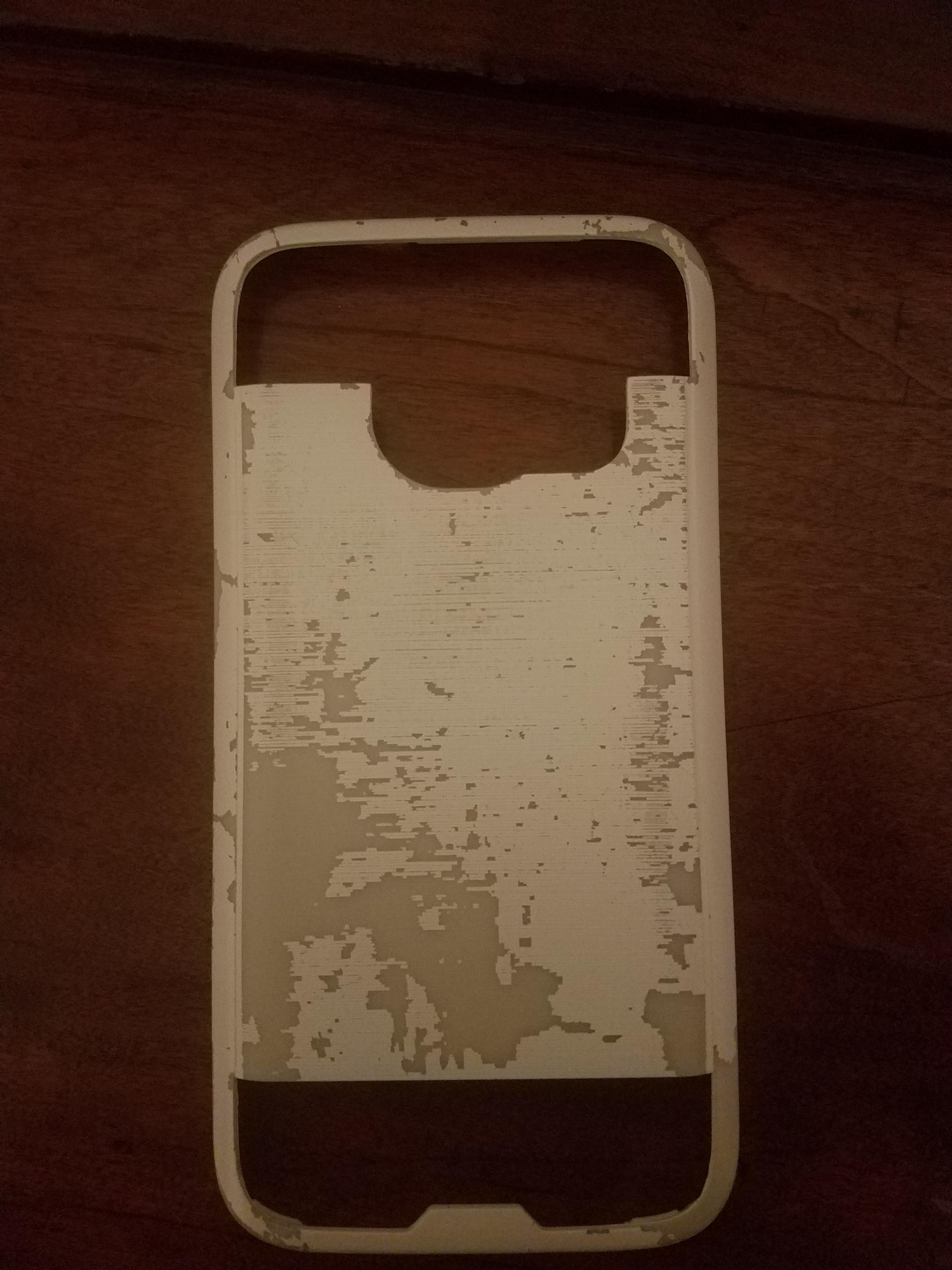 I bought this phone case and the paint on the plastic part started