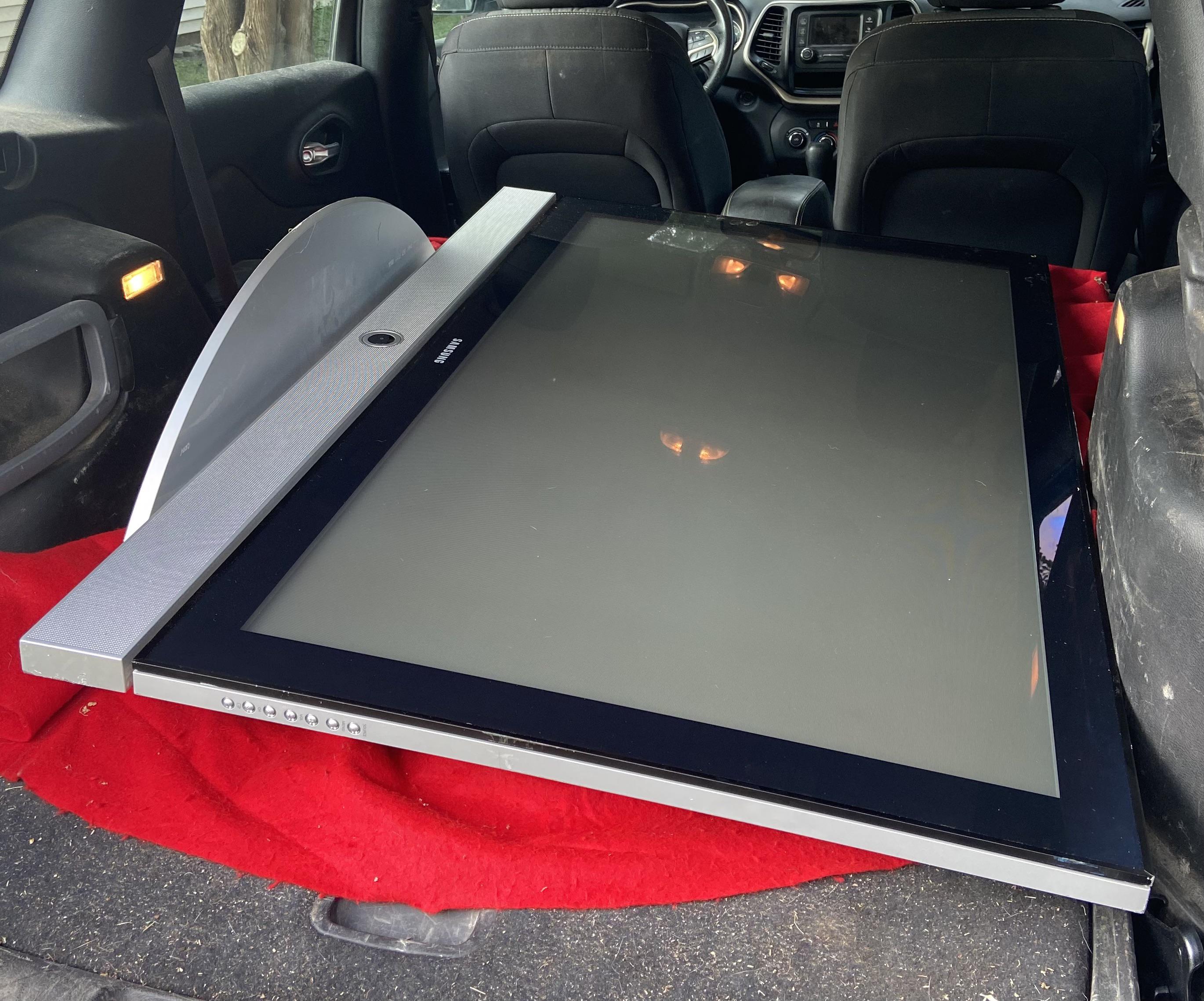 Just scored this 55” Samsung off the curb! I have absolutely no experience with Plasma TV’s so I