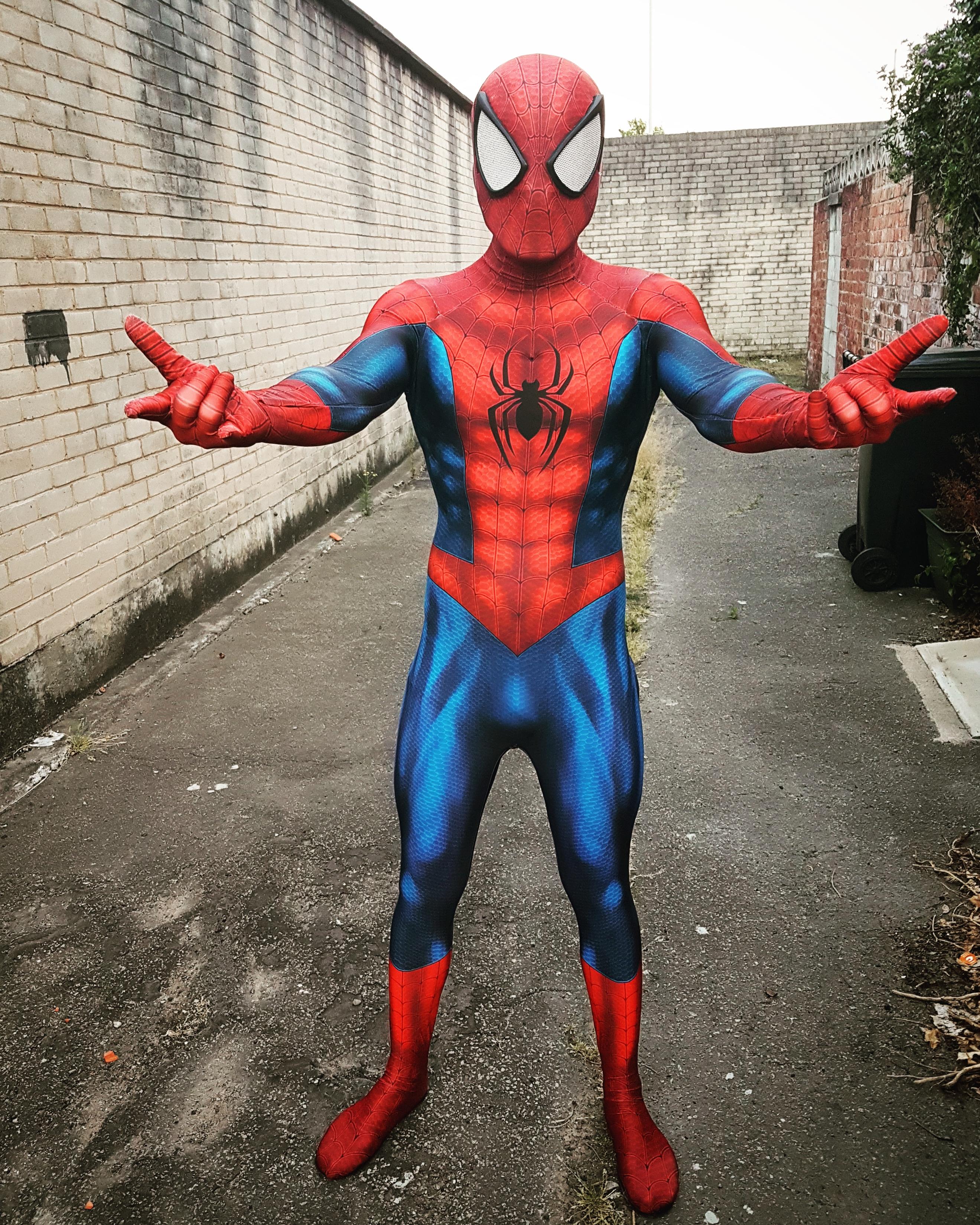 [Self] Ultimate SpiderMan cosplay. Sewn together by myself. r/Spiderman