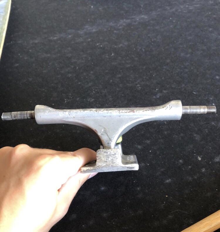 My old skateboard trucks r/Wellworn