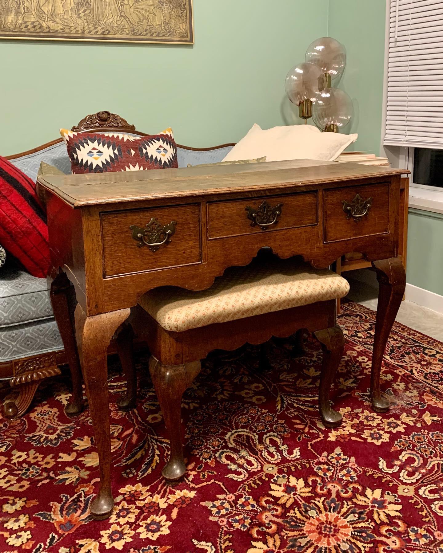 My newest Kijiji find, an oak lowboy, in Canada! They threw in