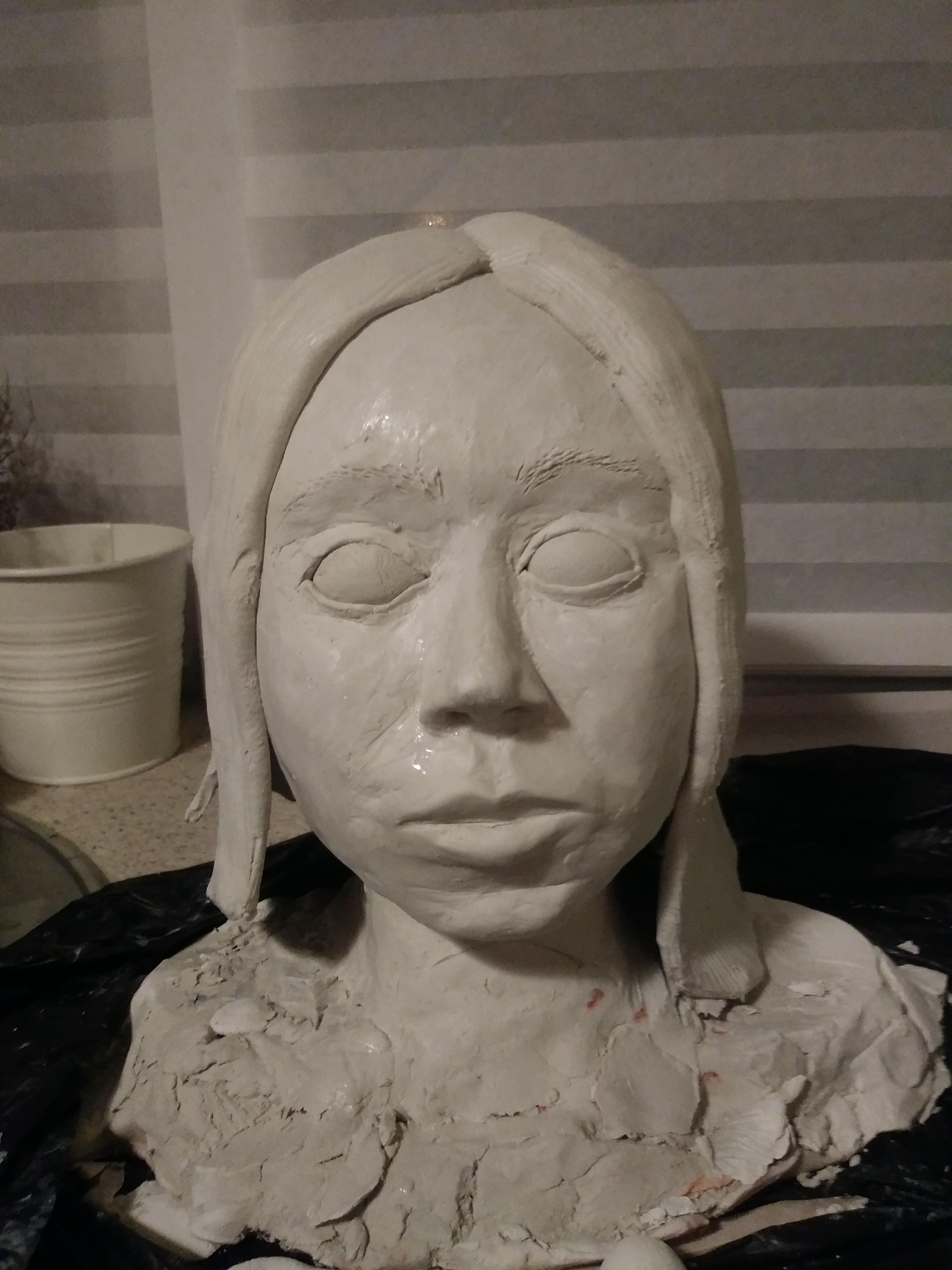 My first sculpture ever. It is clay What do you guus think? r/sculpting