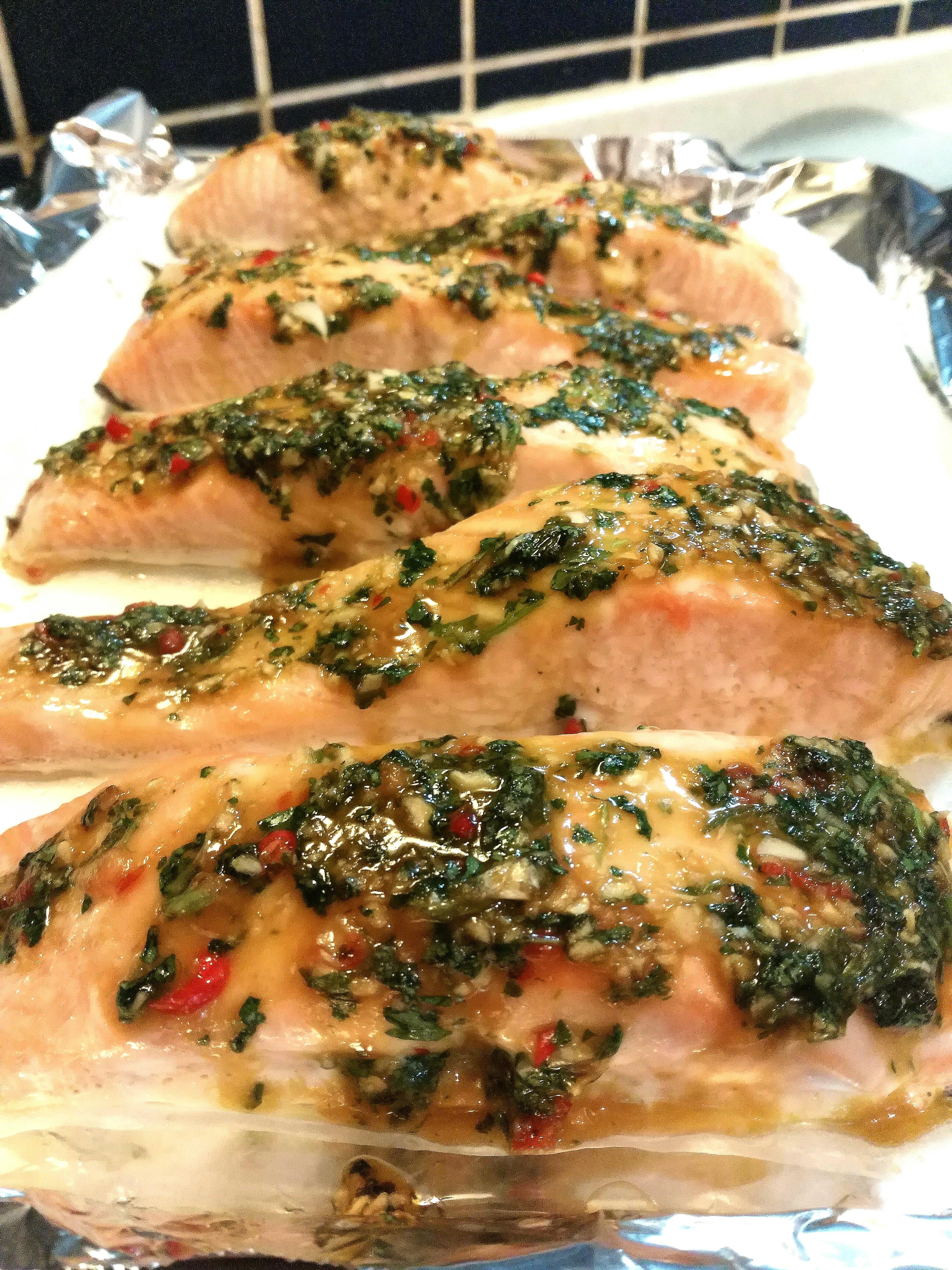 [Homemade] Thai Glazed Baked Salmon r/food