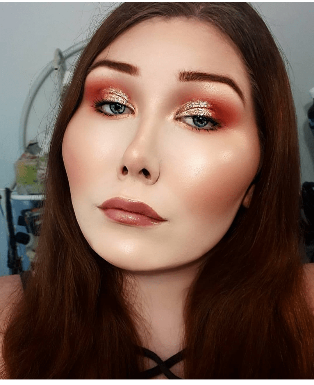 Found this on a bad makeup forum but it's not the makeup that's bad