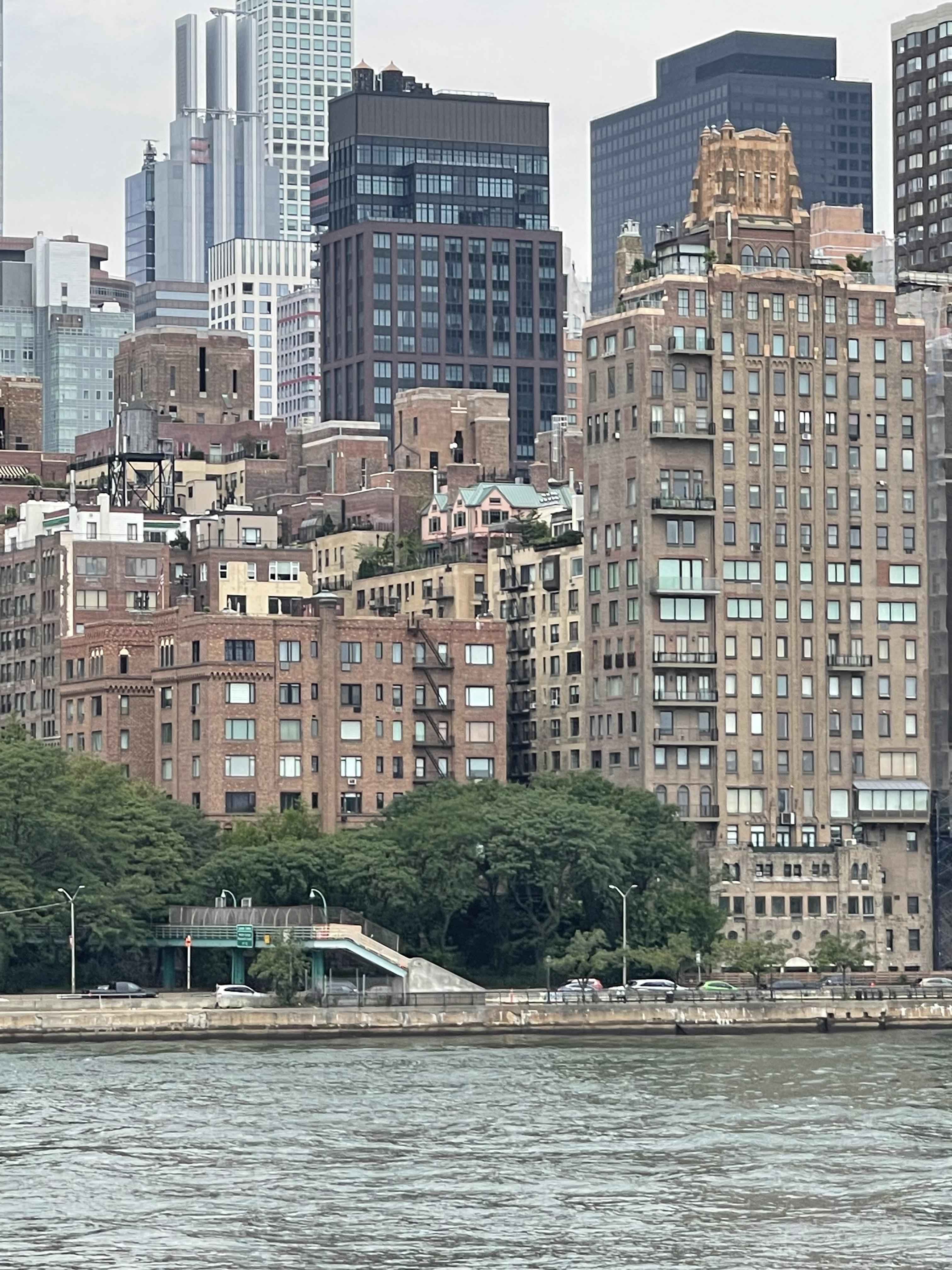Anyone know what this pink house on top of a building is? Spotted from