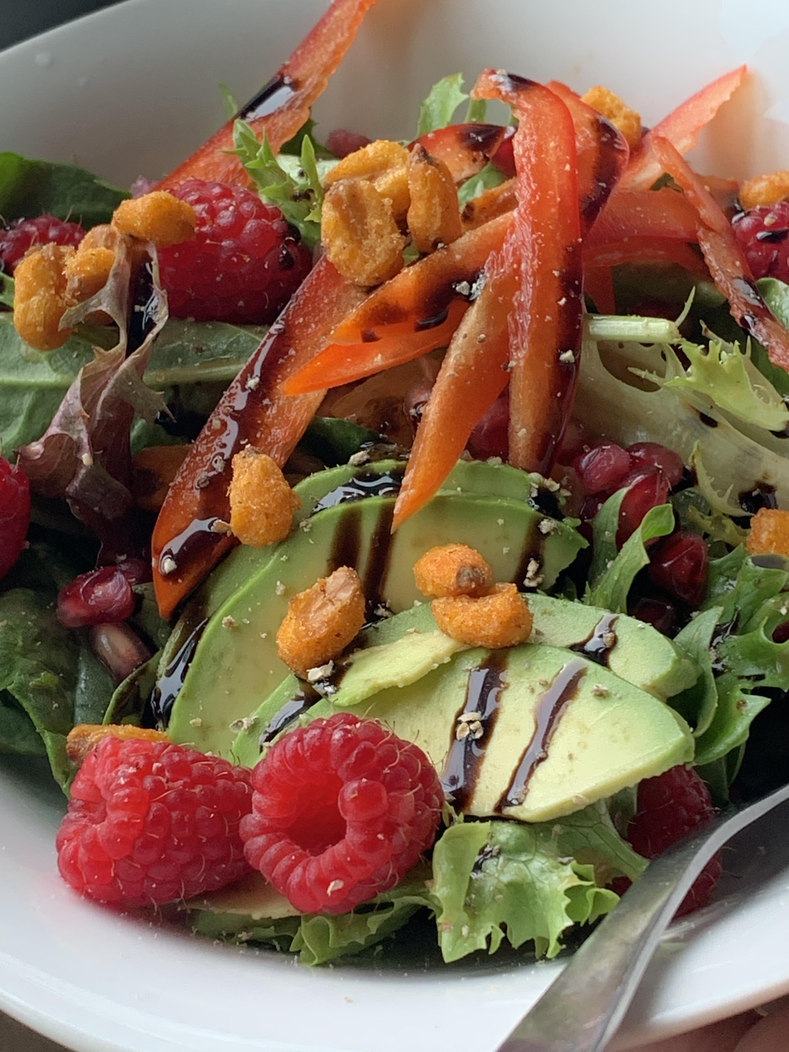 Garden fresh salad. r/HealthyFood