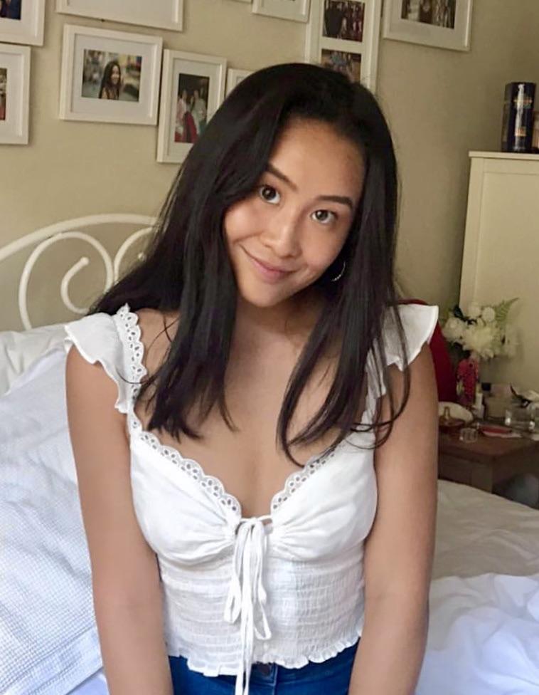 Cute little asian minx : LegalTeens