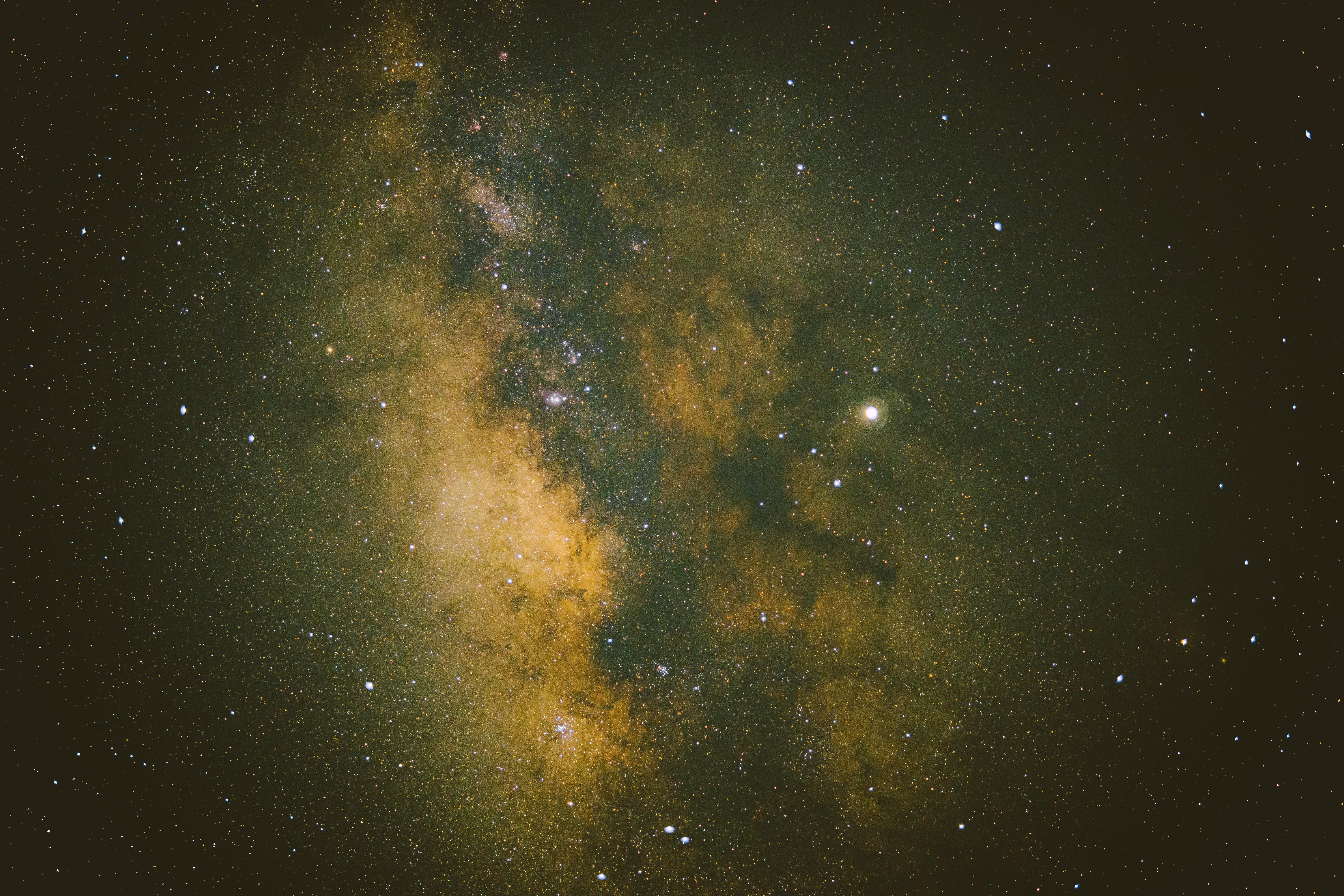 Another Milky Way Picture (A6400 w/Sigma 30mm f1.4 8 seconds ISO 2500