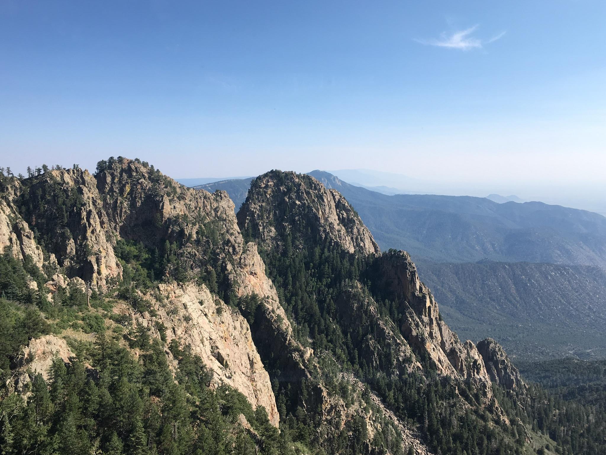 Sandia Mountains, Albuquerque, New Mexico [OC] [3264x2448] r/EarthPorn