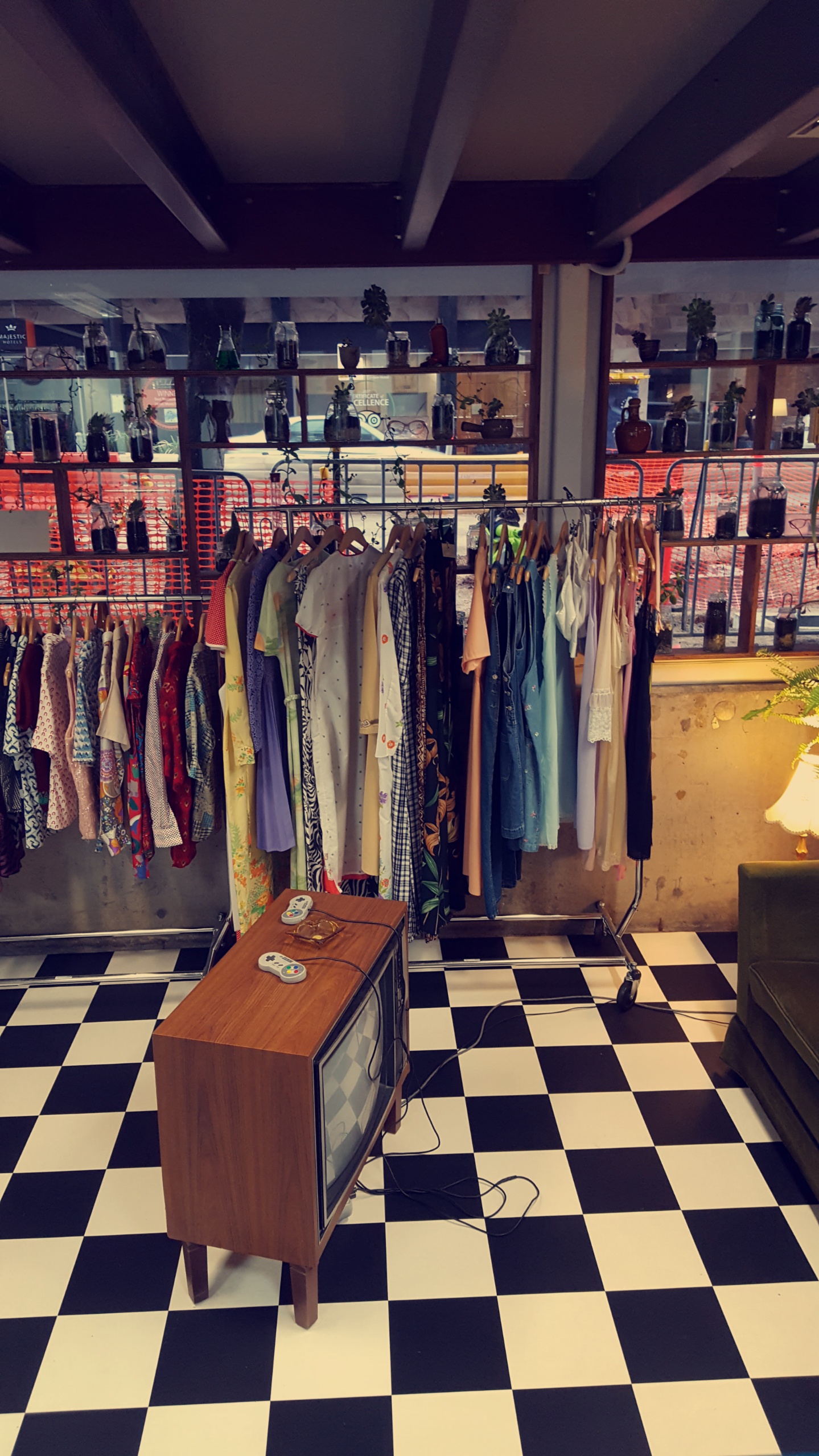 Adelaide, Australia. A cozy store on a rainy day r/CozyPlaces