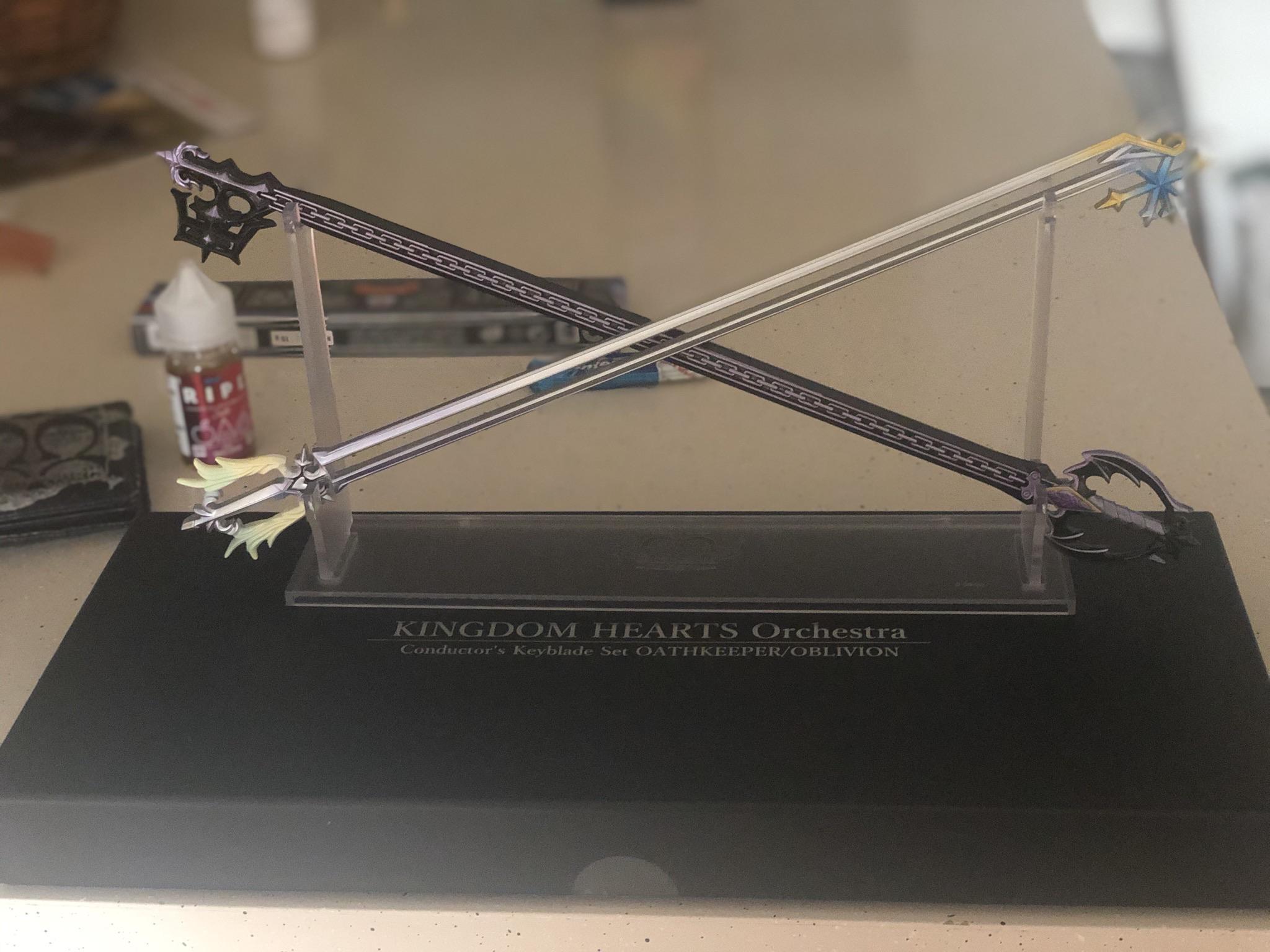 My Oblivion and Oathkeeper conductor’s sticks finally arrived! Just in